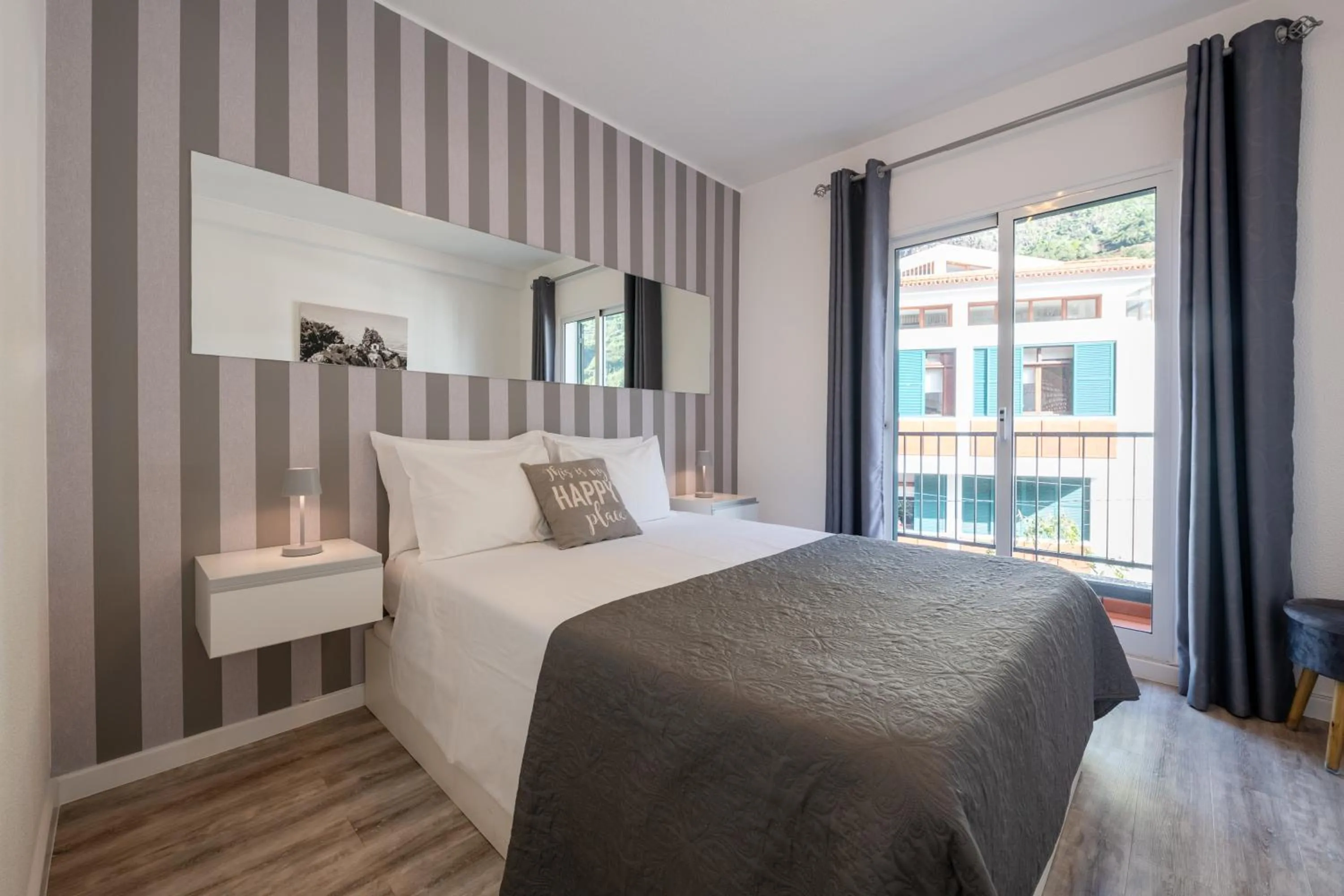 Bed in Pereira Place