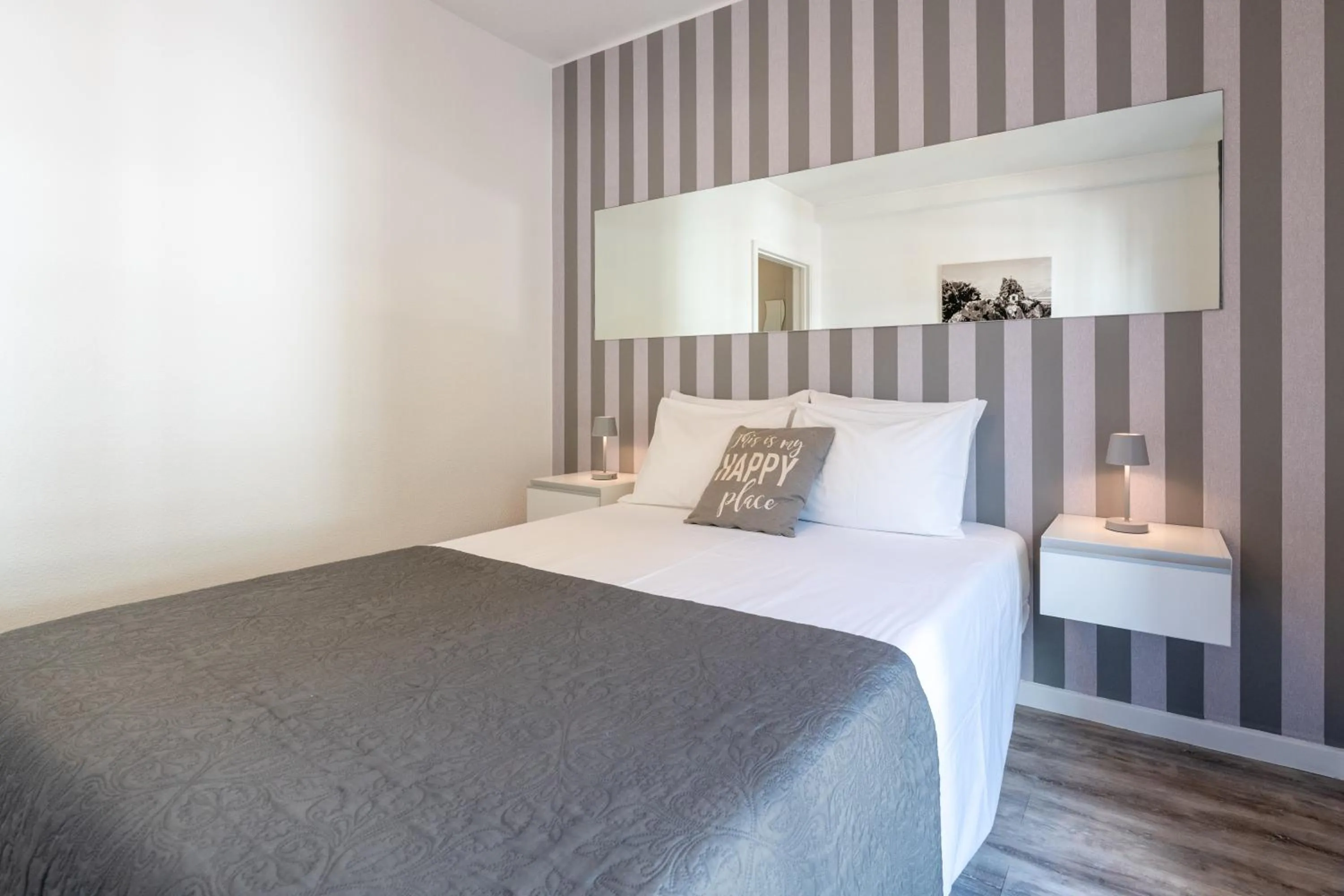 Bed in Pereira Place