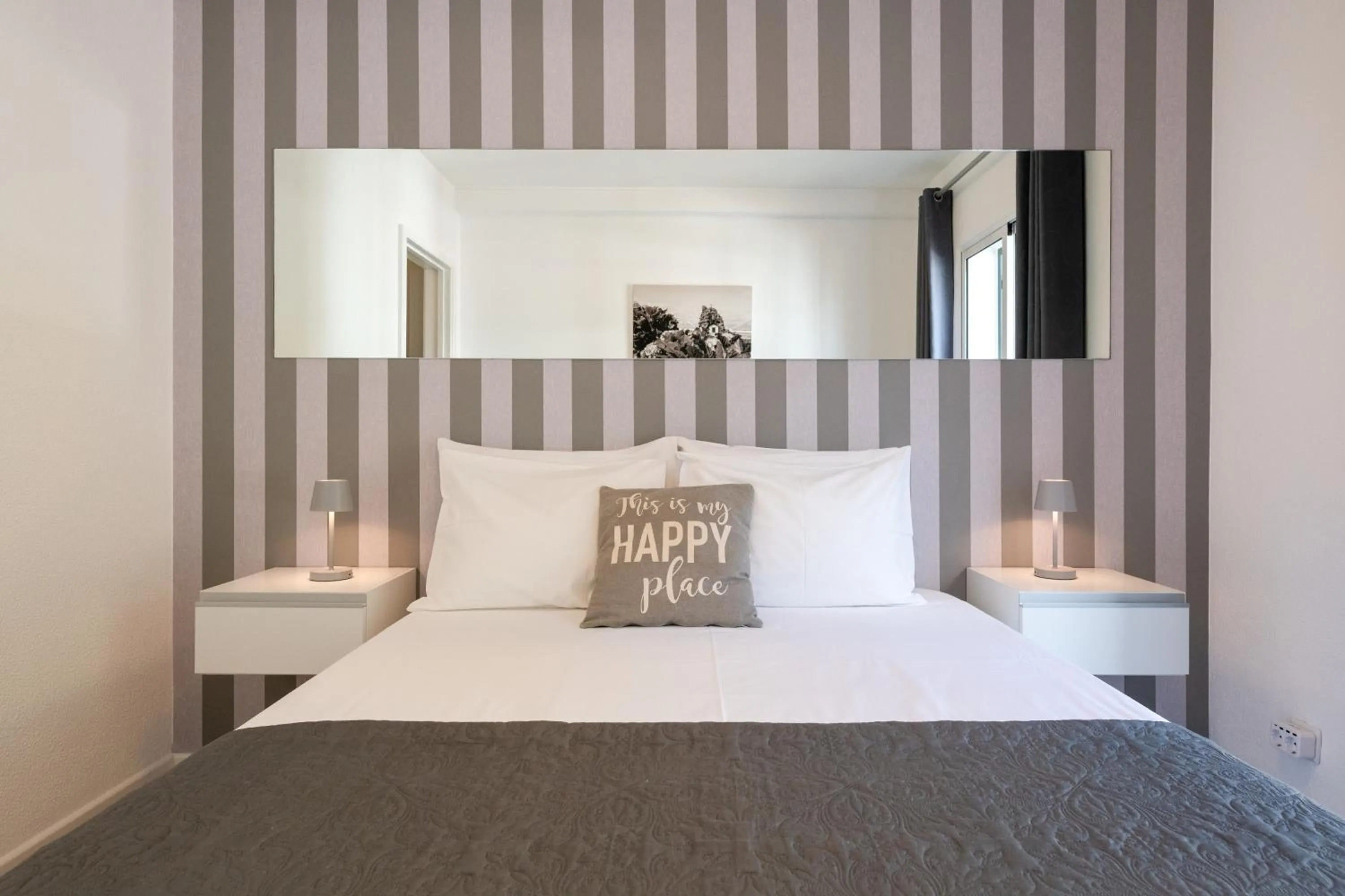 Bed in Pereira Place
