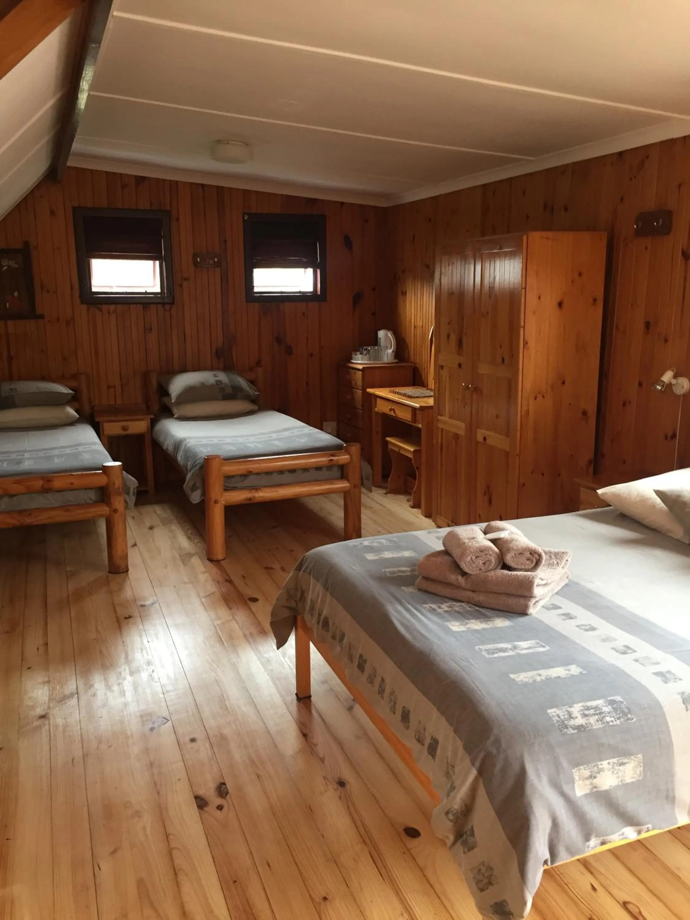 Bay Cove Inn
