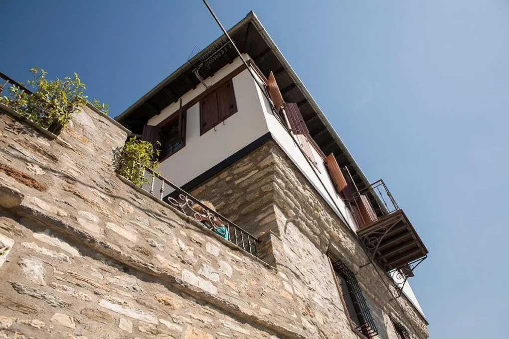 Property building in Archontiko Koilia