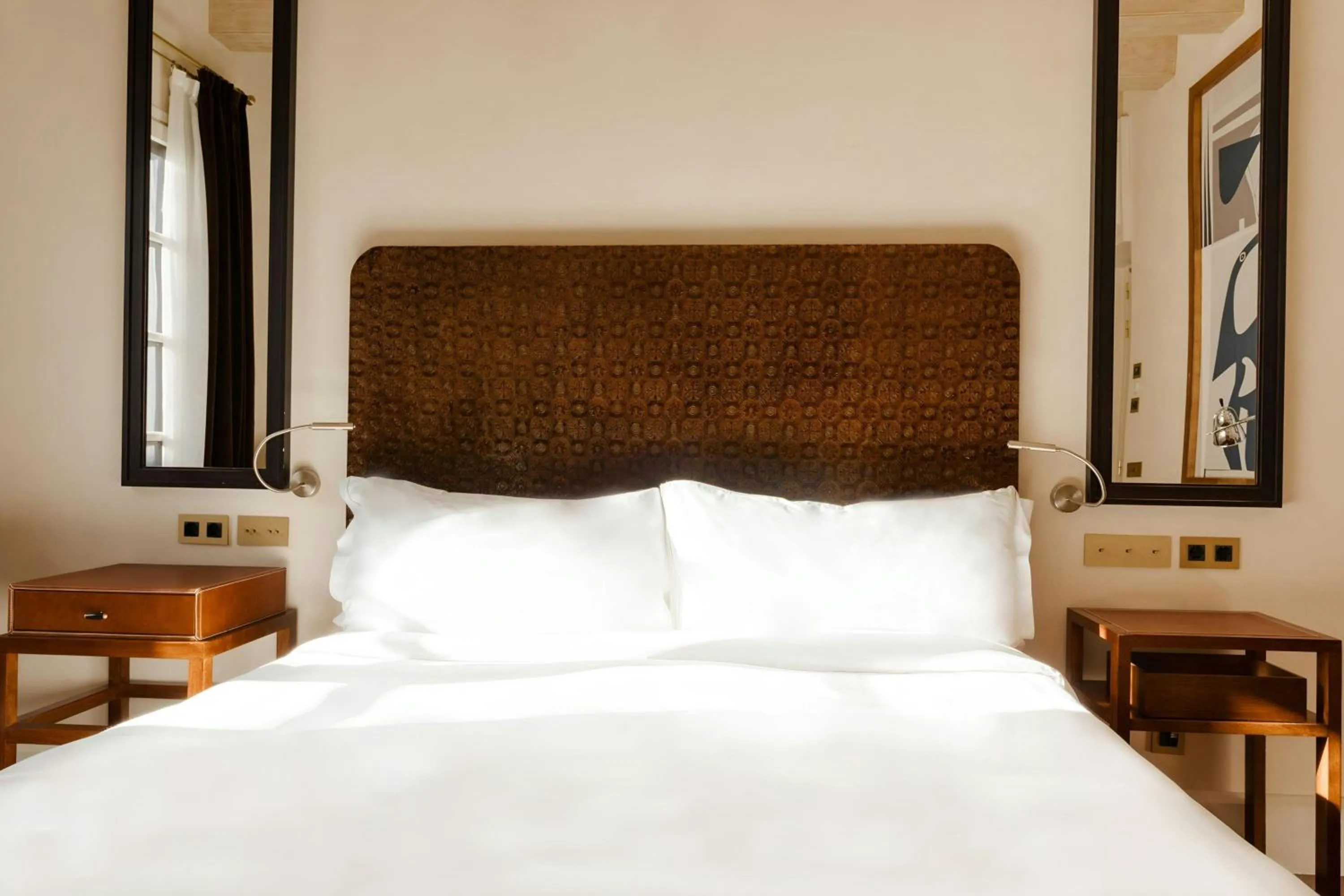 Bedroom, Bed in DO Plaça Reial Hotel Gothic Quarter, Sonder by Marriott Bonvoy