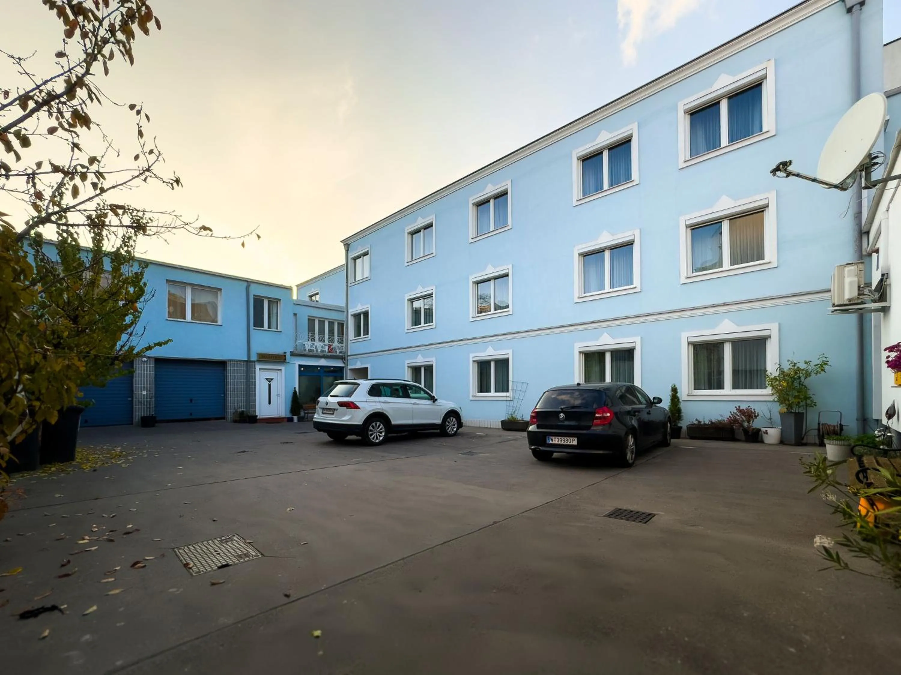 Property building in Pension Erlaa