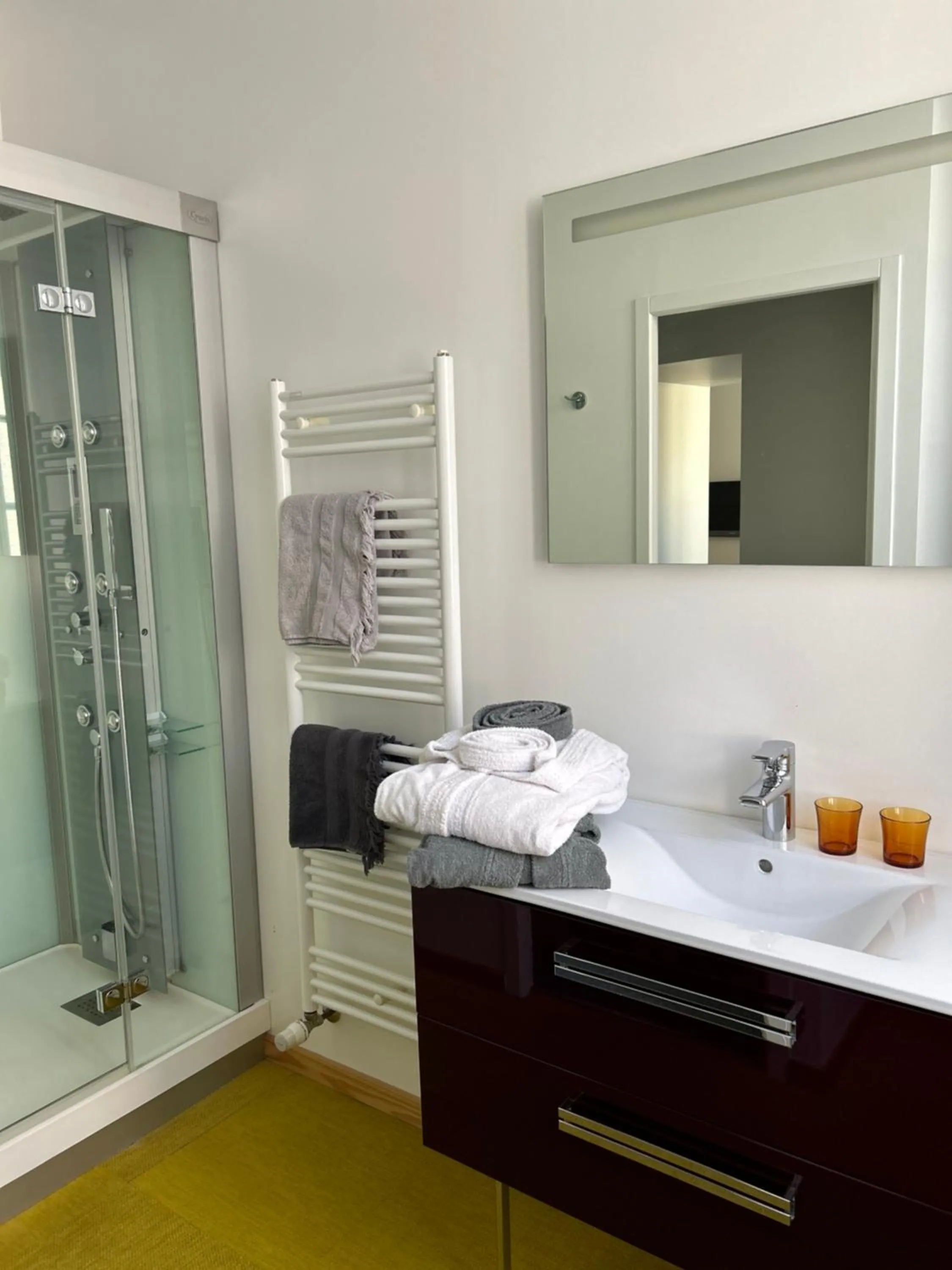 Bathroom in Ermitage de Peyreleau
