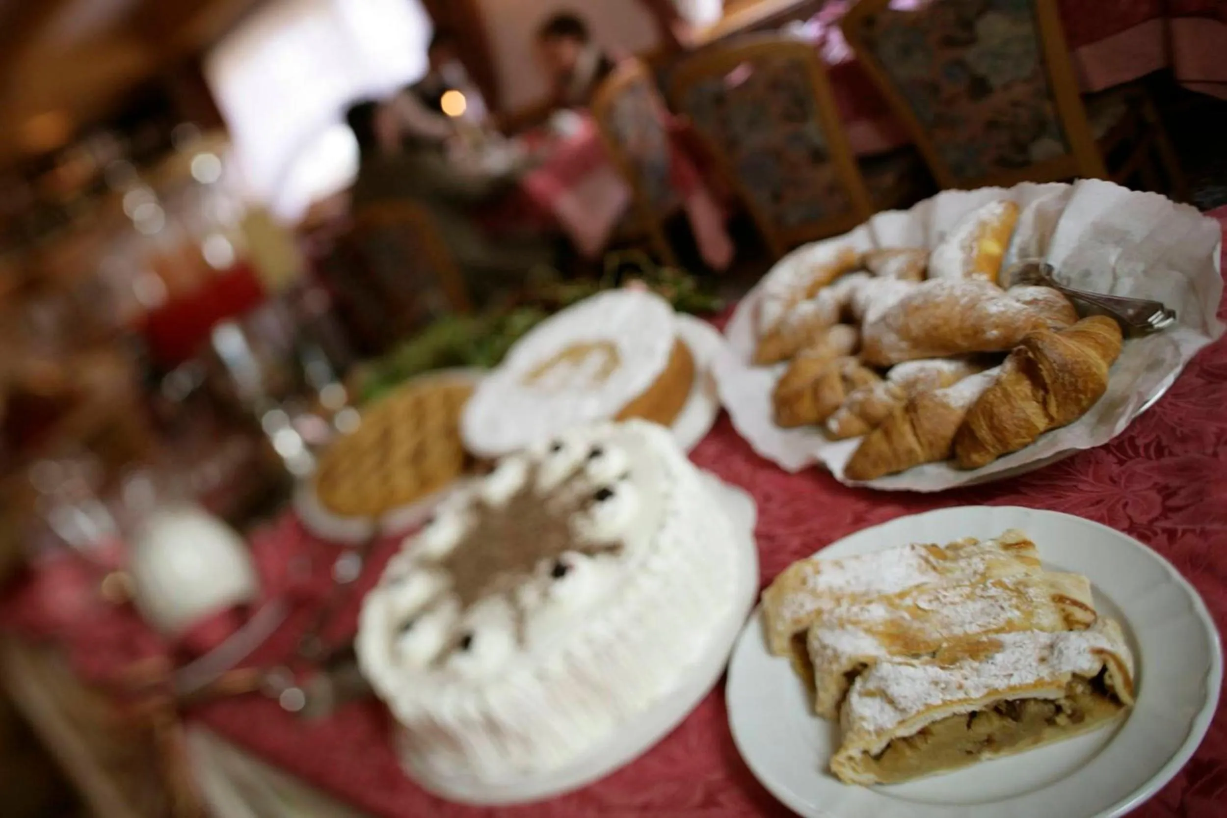 Buffet breakfast in Hotel Al Polo