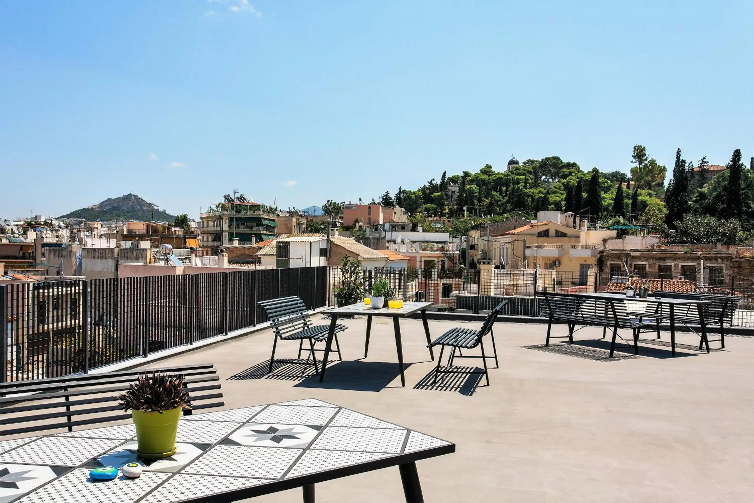 Property building in Greece U Around Athens Thissio Suites Property building in Greece U Around Athens Thissio Suites