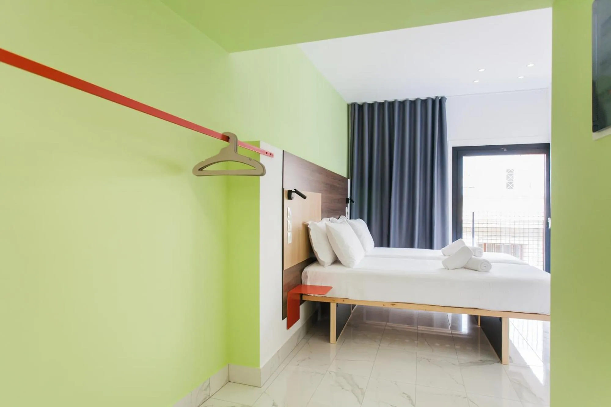 Bed in Greece U Around Athens Thissio Suites