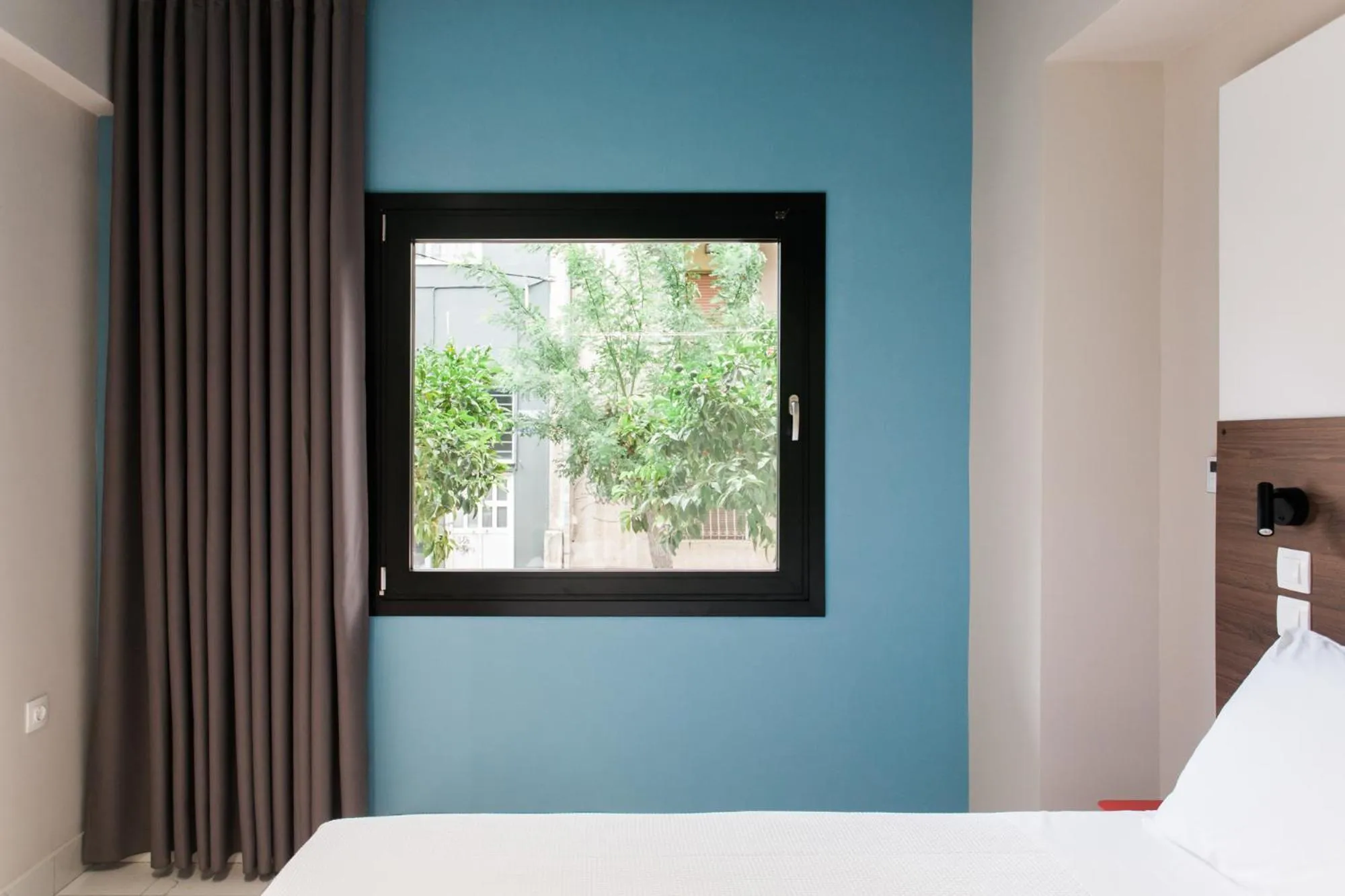 Bed in Greece U Around Athens Thissio Suites