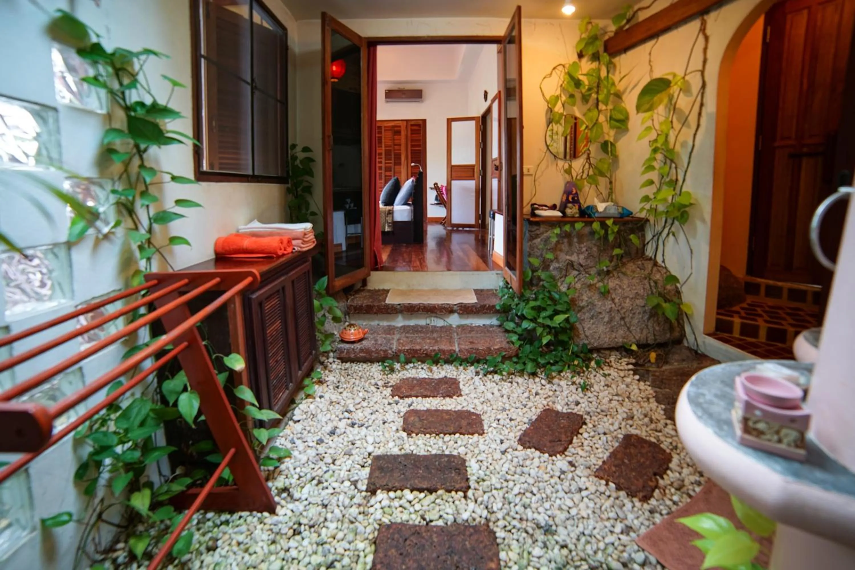 Bathroom in la Cigale