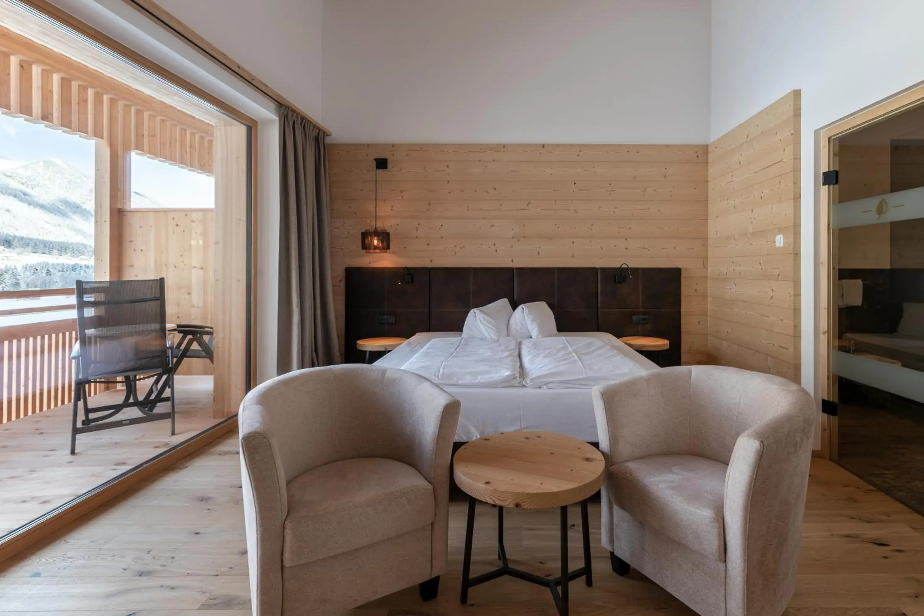 Superior Double Room in Alpine Nature Hotel Stoll Superior Double Room in Alpine Nature Hotel Stoll