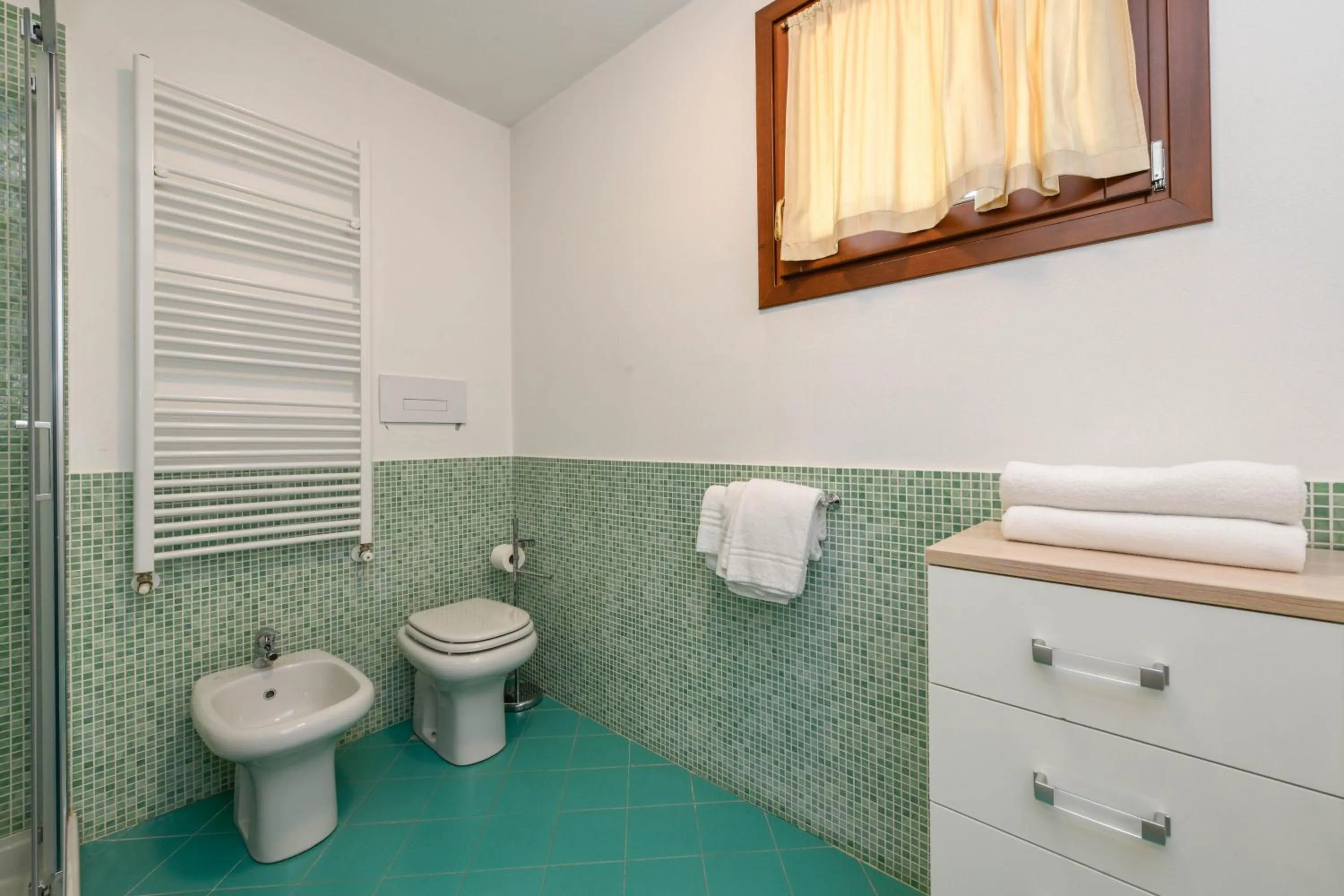 Bathroom in Residence Rta La Rosa delle Dolomiti