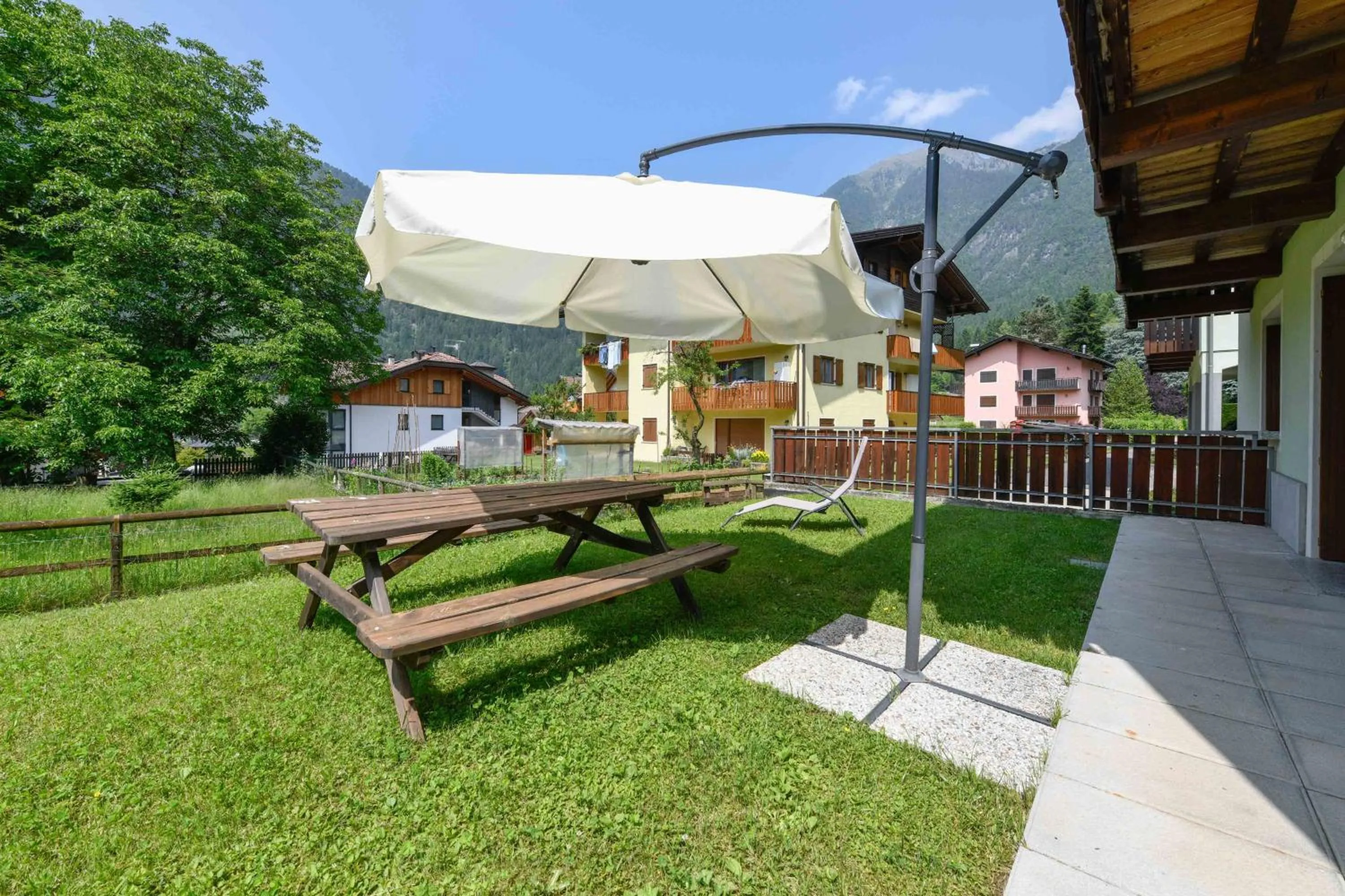 Garden in Residence Rta La Rosa delle Dolomiti