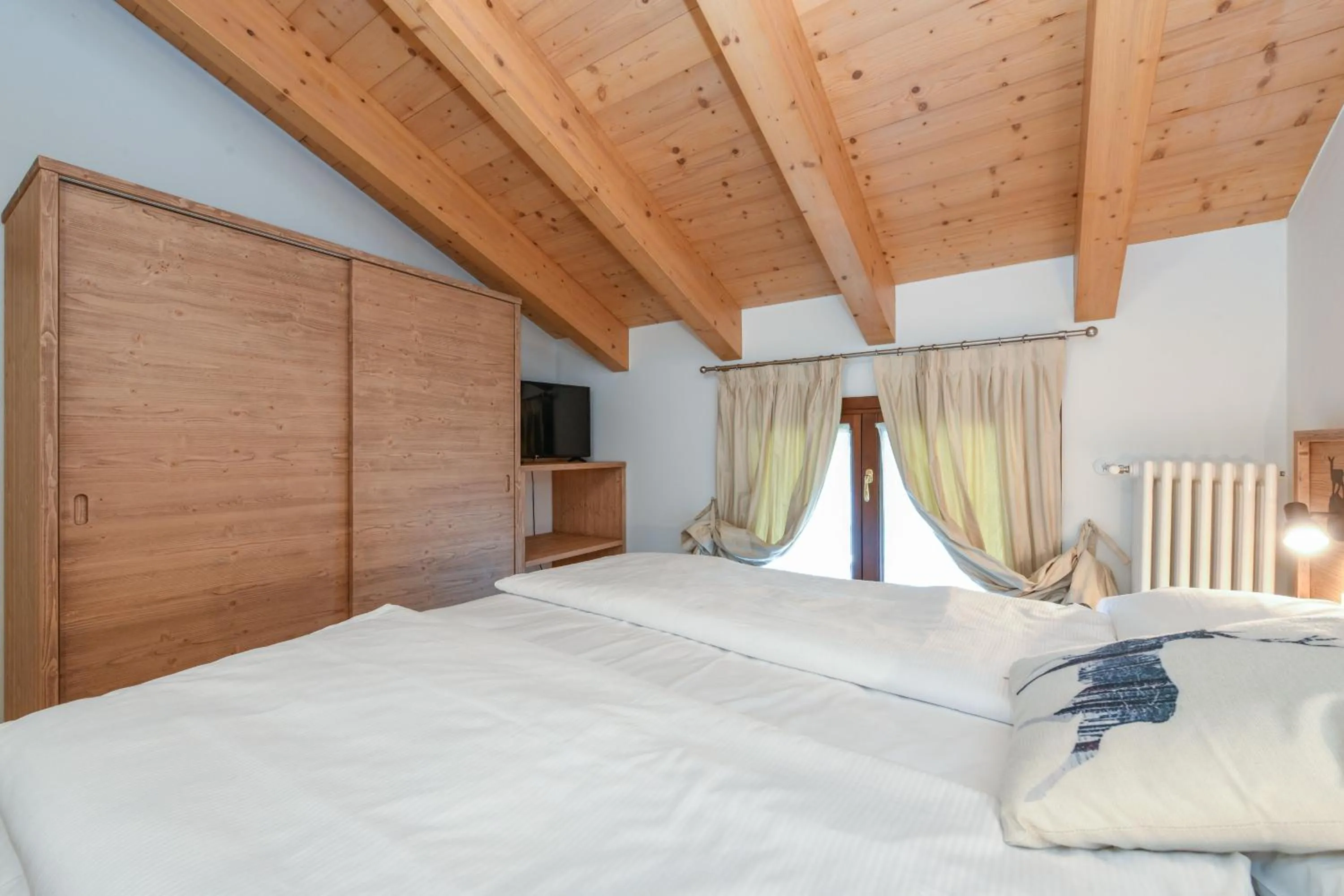 Bedroom, Bed in Residence Rta La Rosa delle Dolomiti