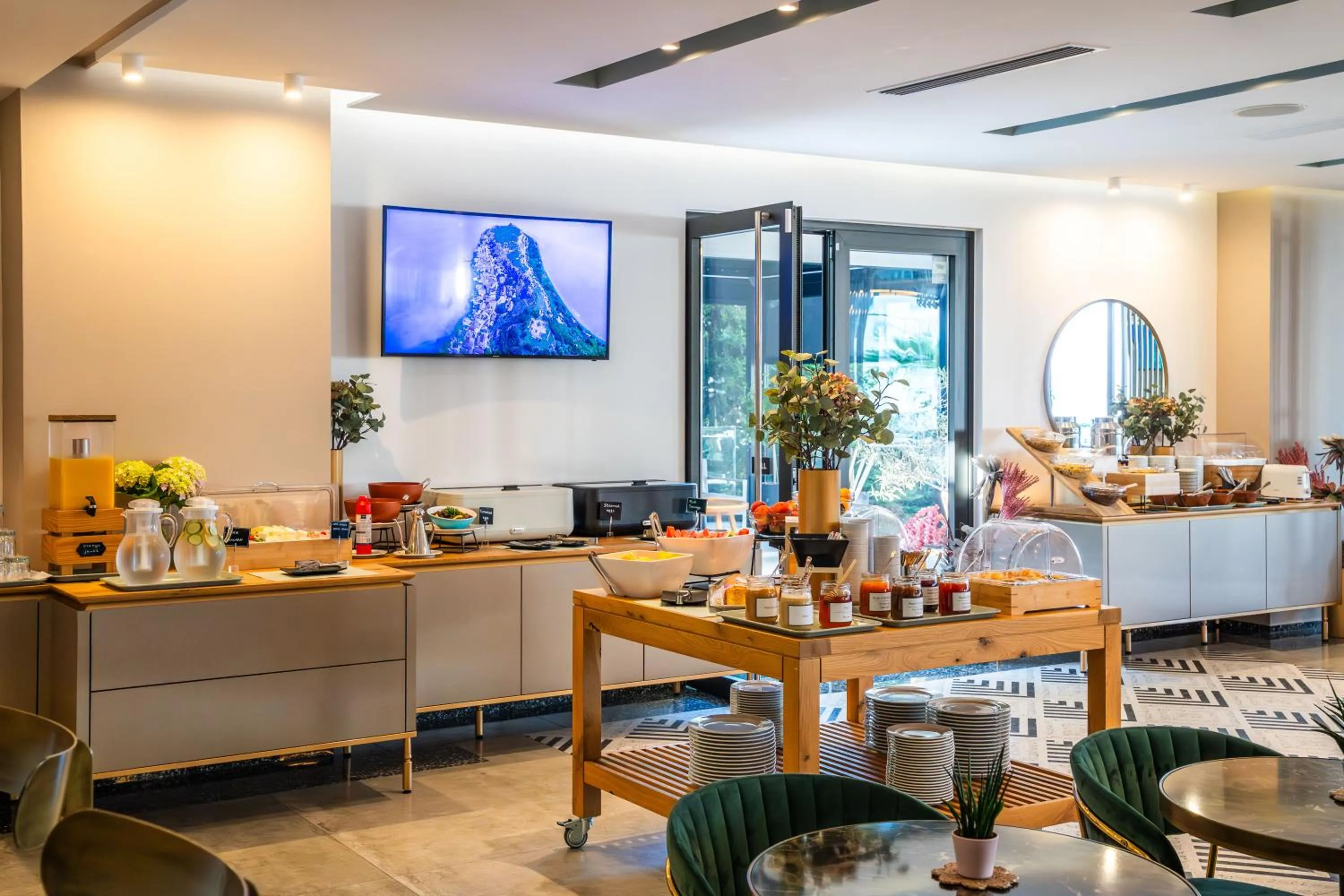 Buffet breakfast in Glow Boutique Hotel & Suites