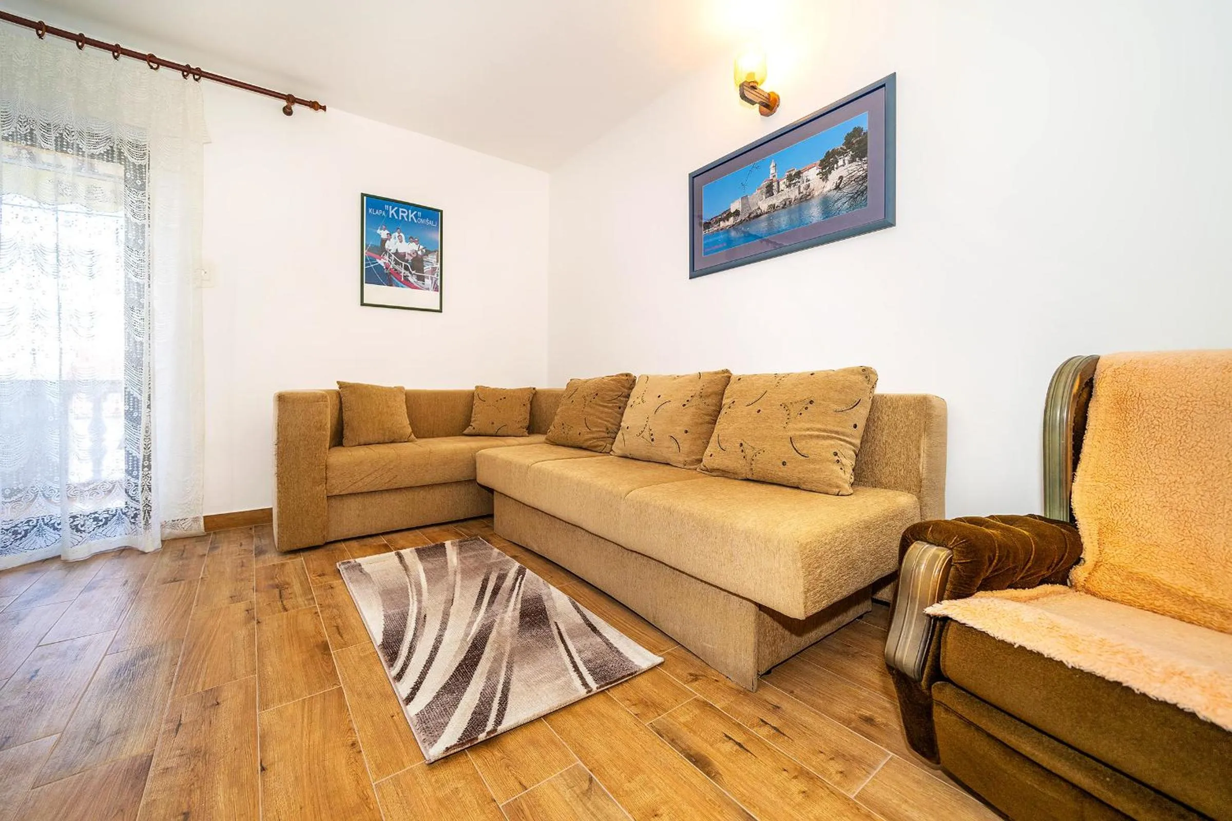Apartments Jurina