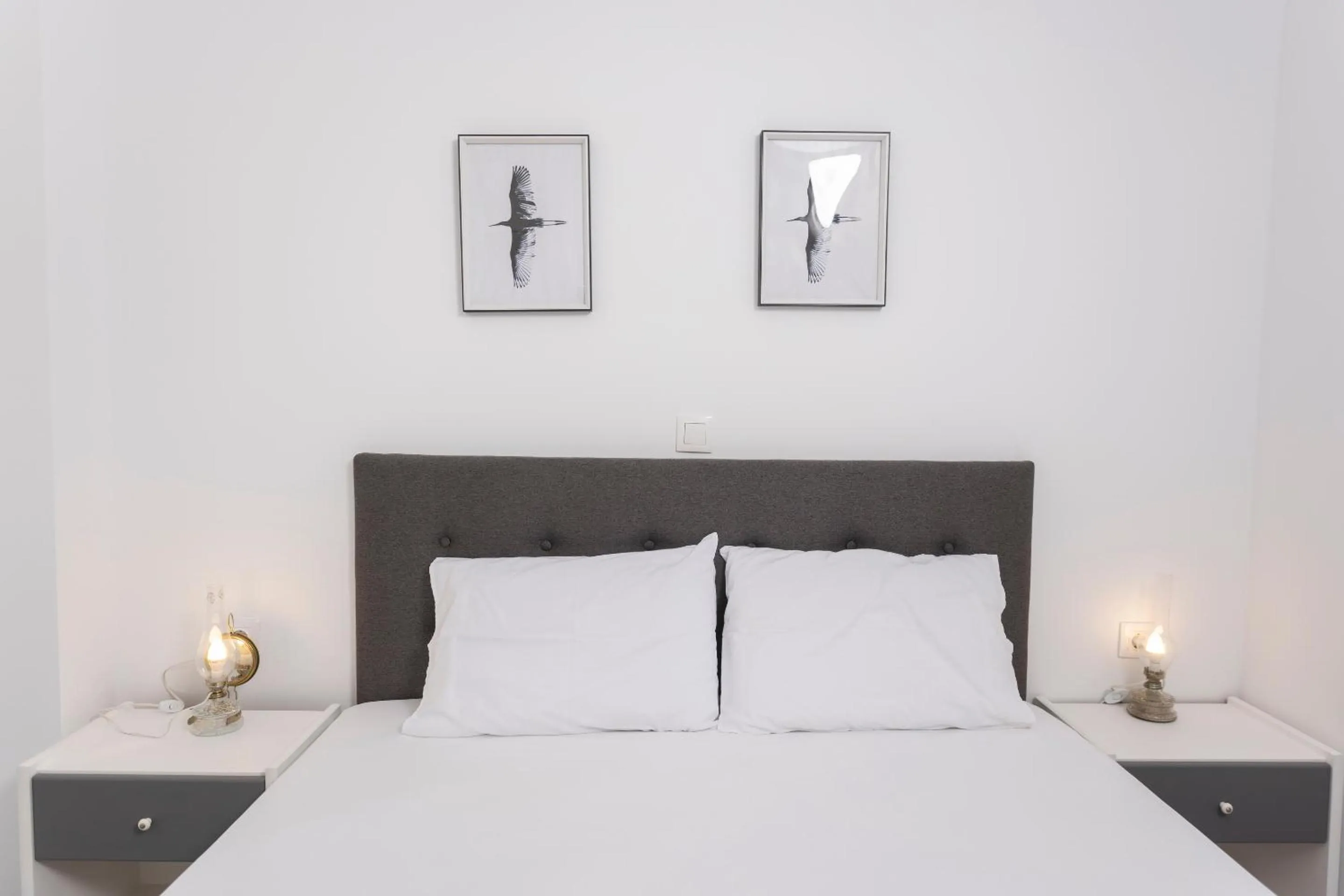 Bed in Anatoli Apartments Polichrono