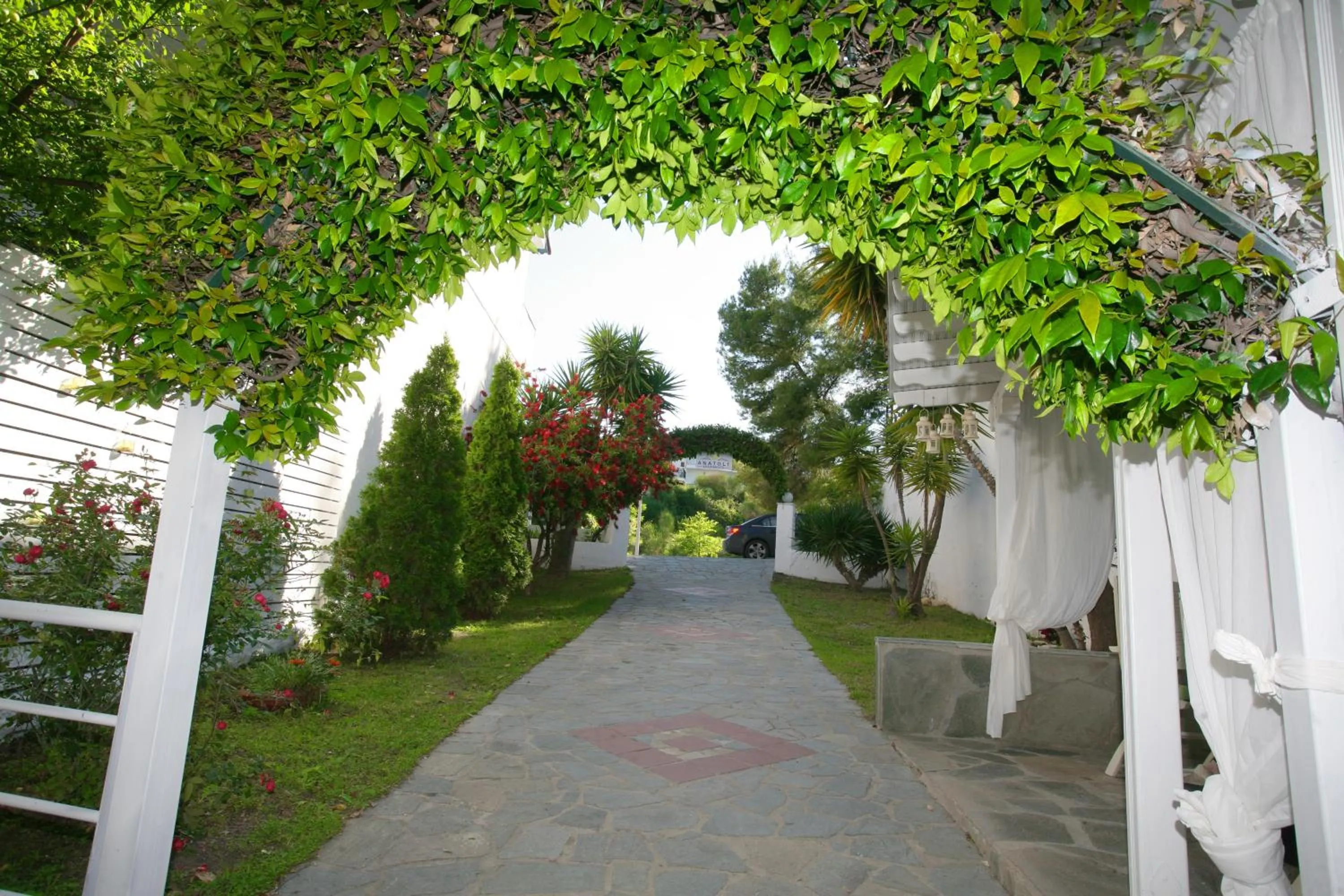 Garden in Anatoli Apartments Polichrono
