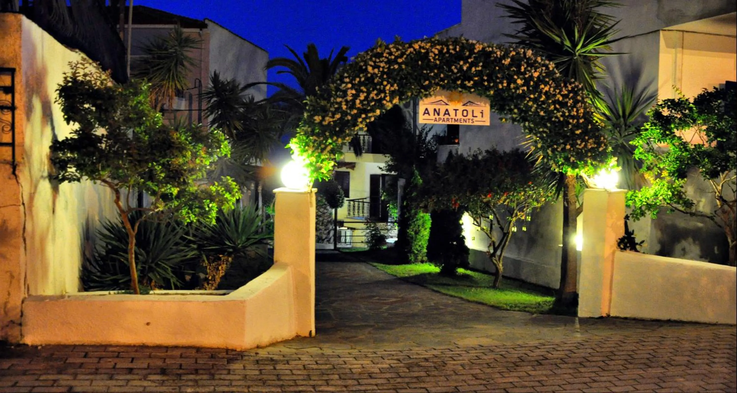 Facade/entrance in Anatoli Apartments Polichrono