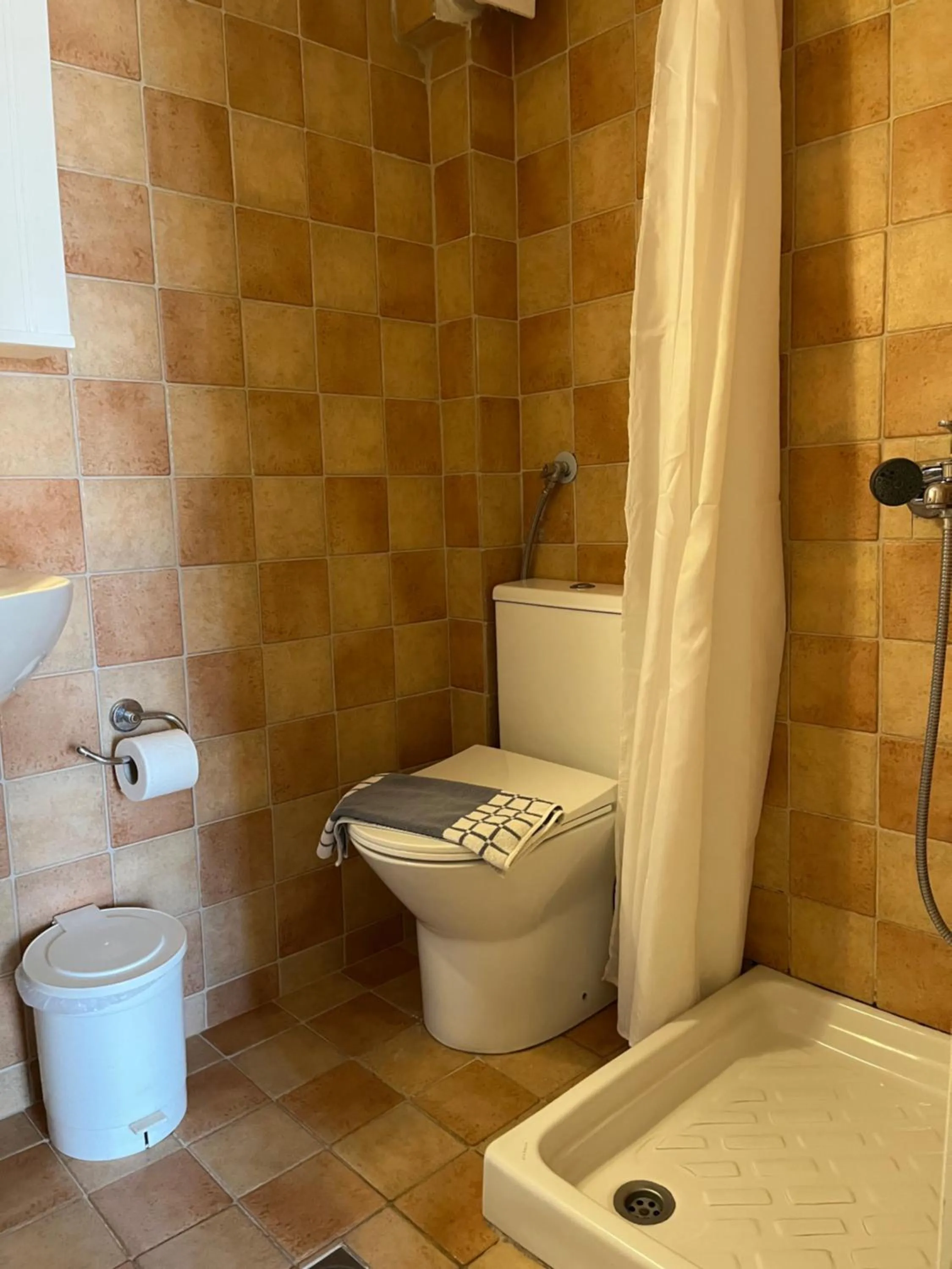 Anatoli Apartments Polichrono