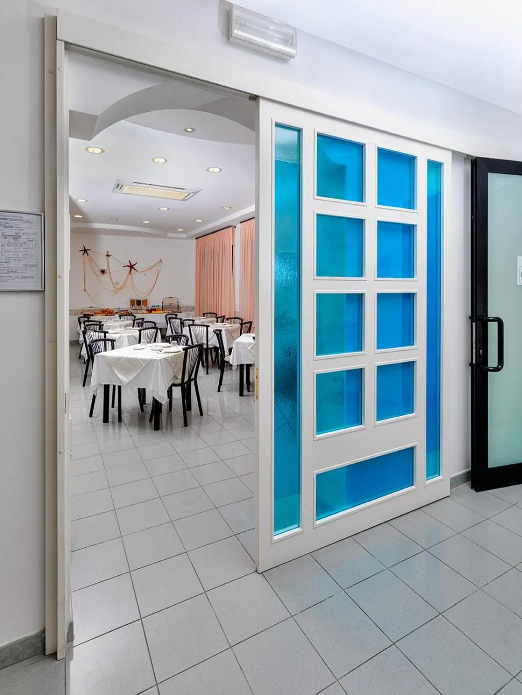 Restaurant/places to eat in Albergo Gloria