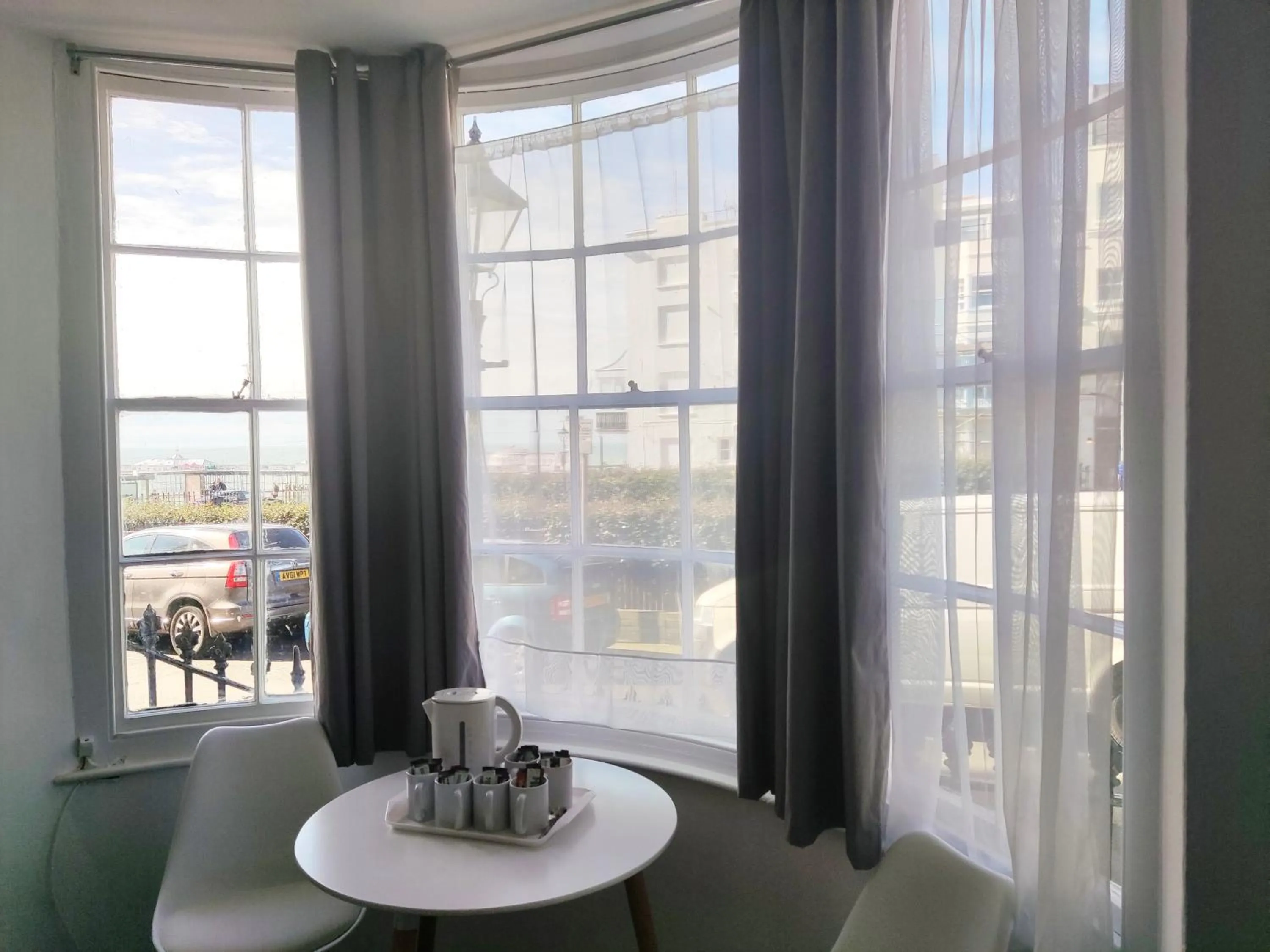 Seating area in Horizon B And B