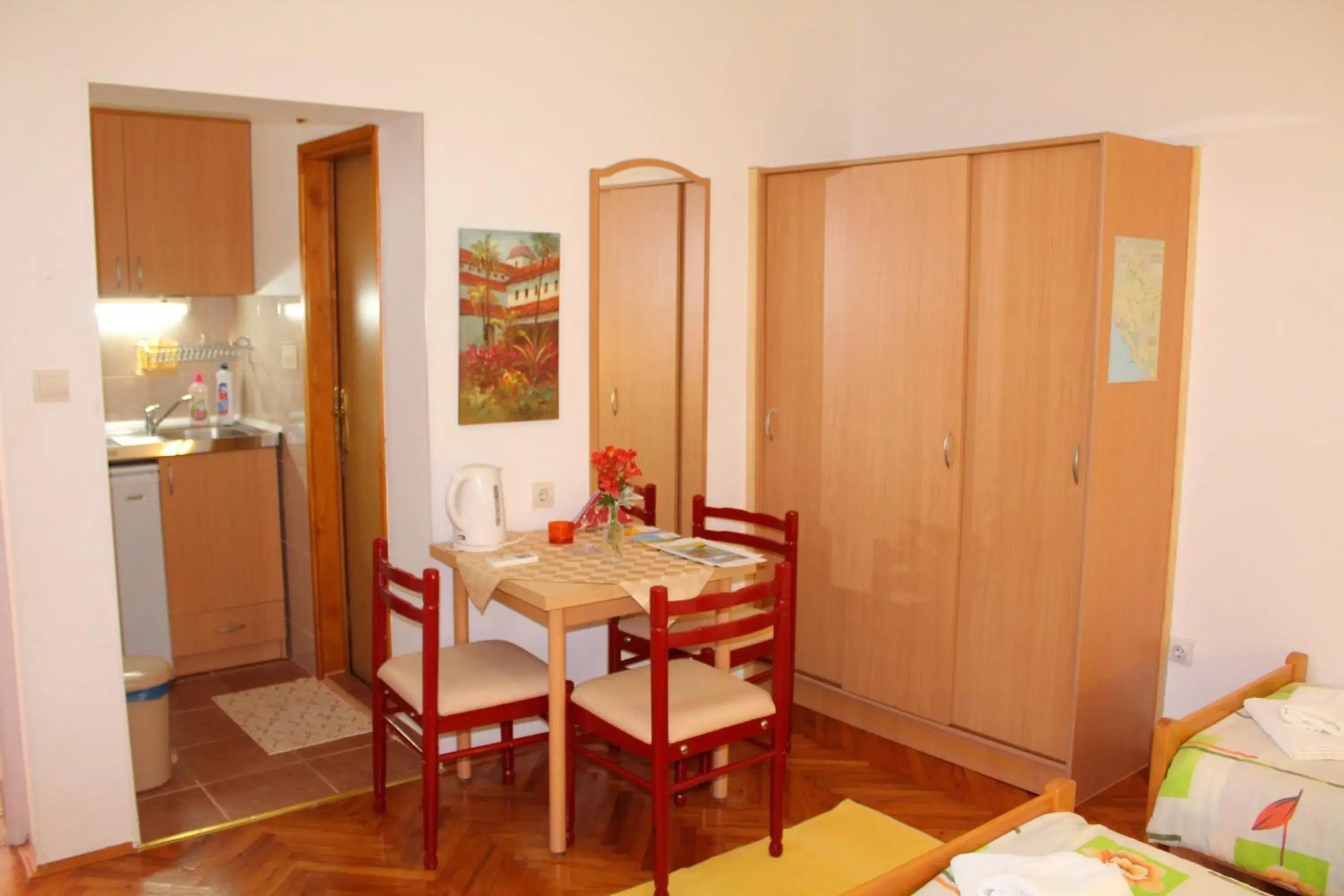 Studio with Sea View (3 Adults) - single occupancy in Guest House Tomanovic Studio with Sea View (3 Adults) - single occupancy in Guest House Tomanovic