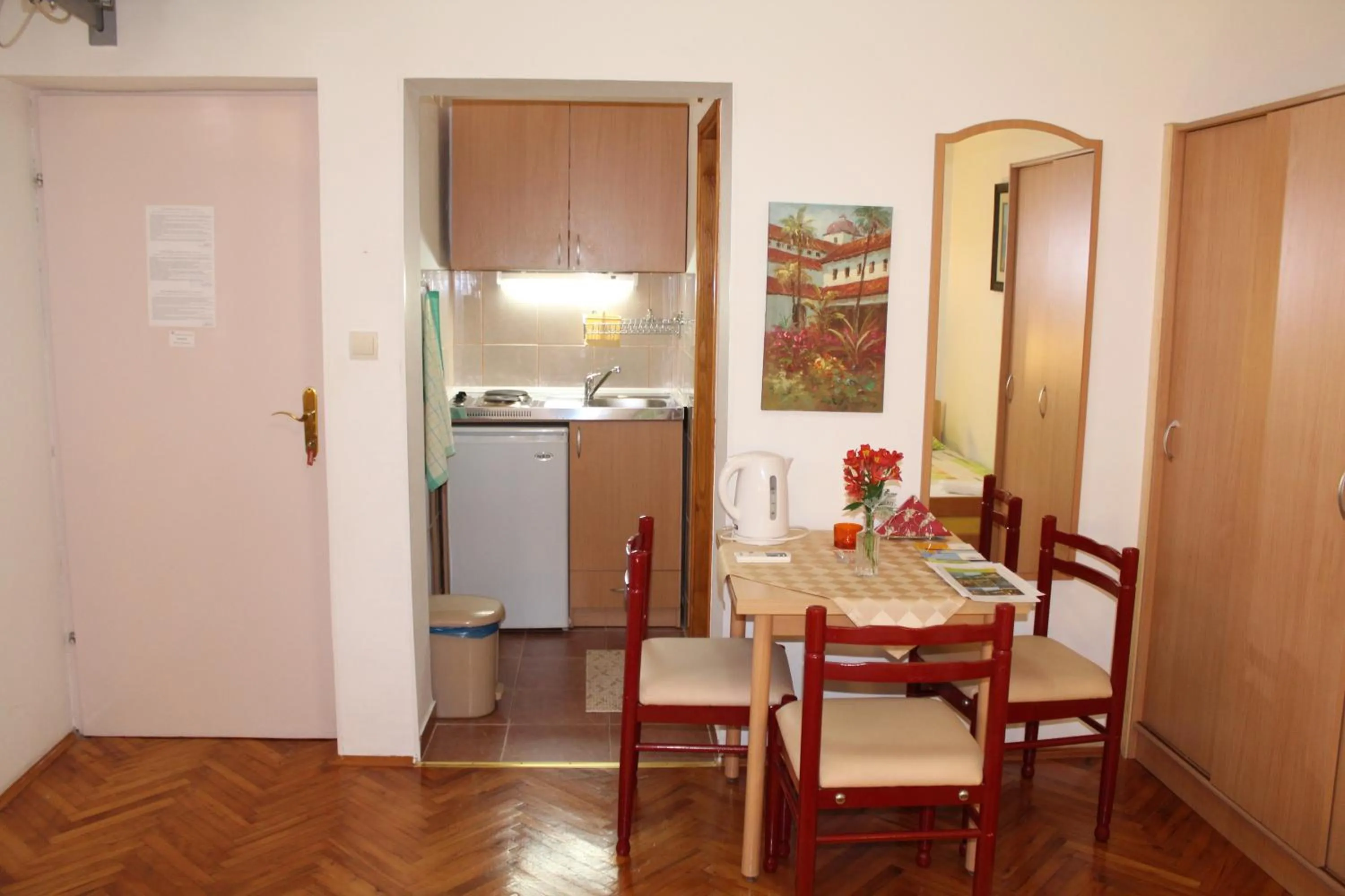 Day in Guest House Tomanovic