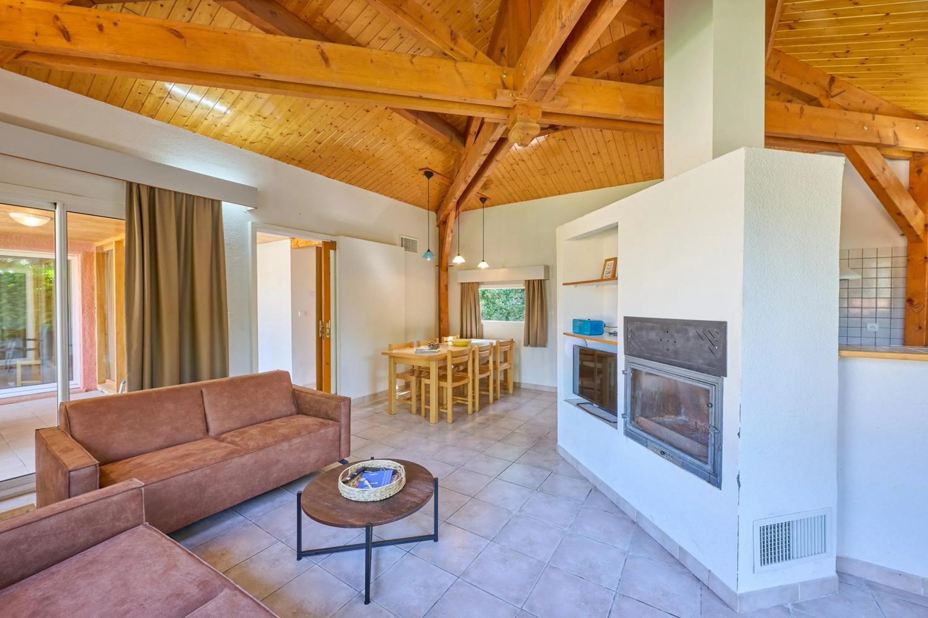 Dining area in FranceComfort - L'Espinet