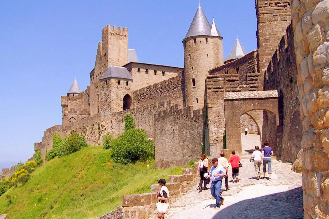 Nearby landmark in FranceComfort - L'Espinet