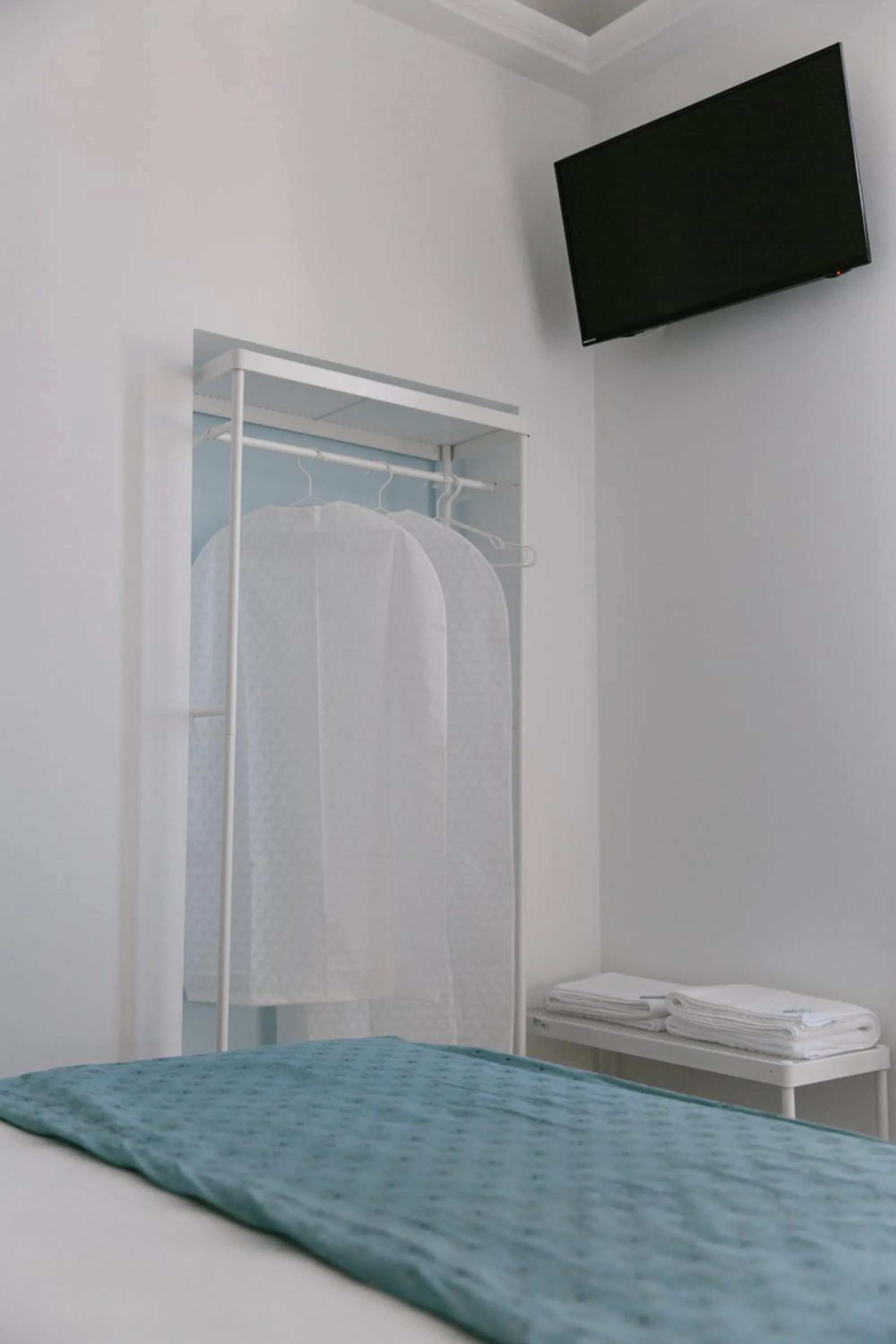 Decorative detail, Bed in Stazione a mare