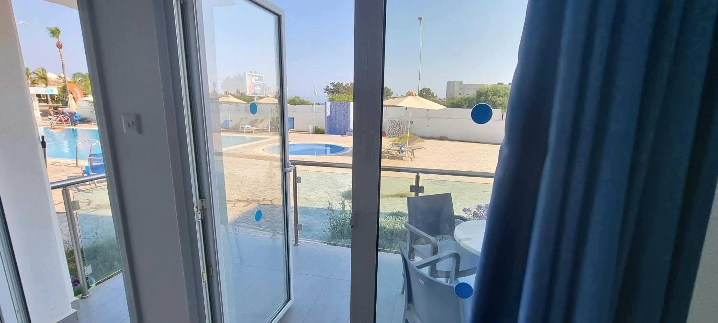 Kaos Hotel Apartments