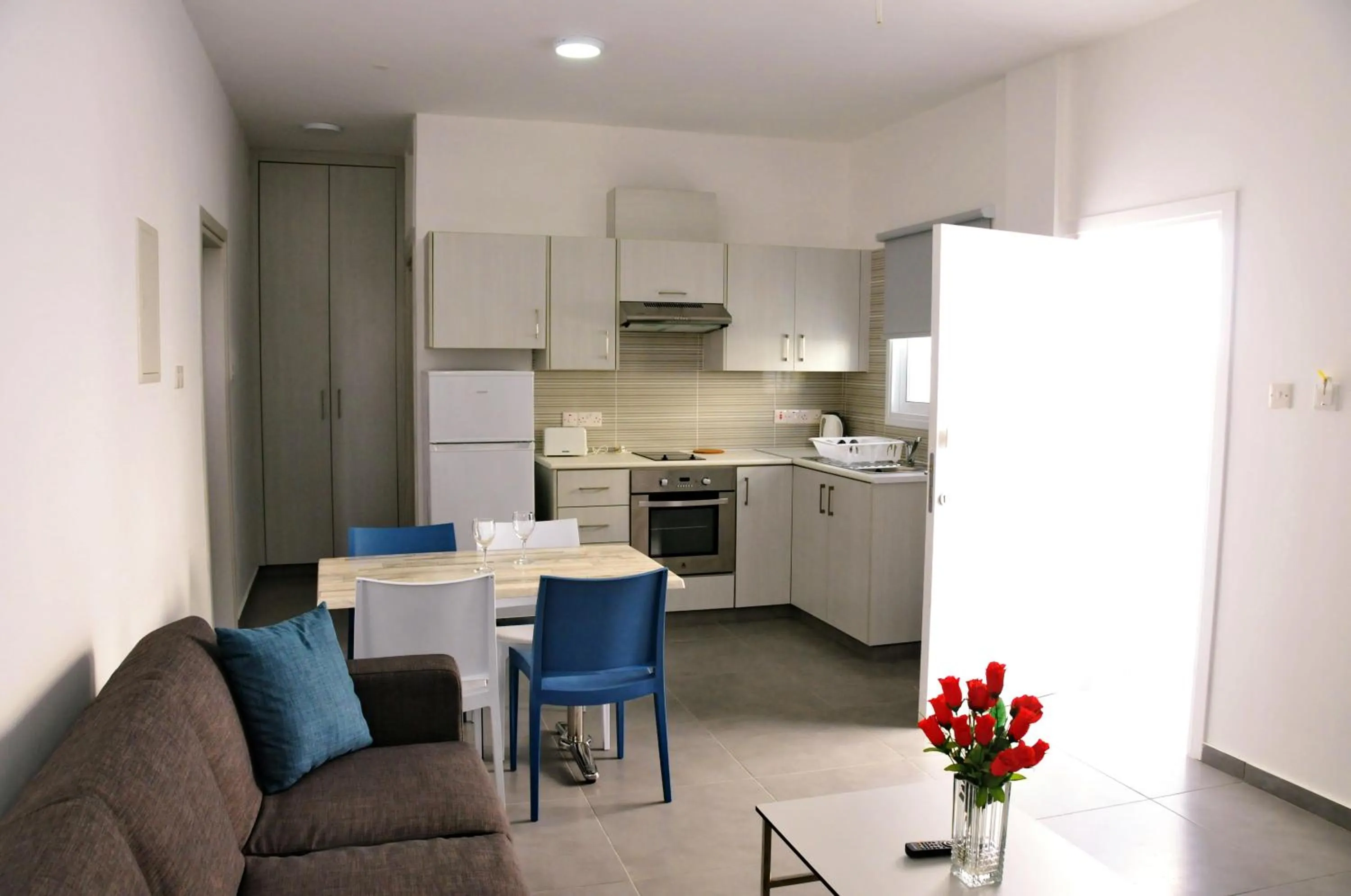 Kaos Hotel Apartments