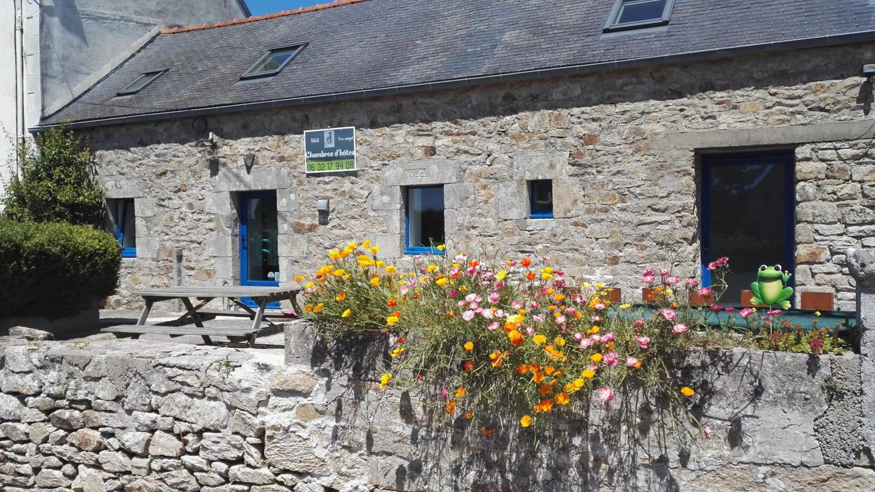 Maison Ti ar raniged Maison Ti ar raniged