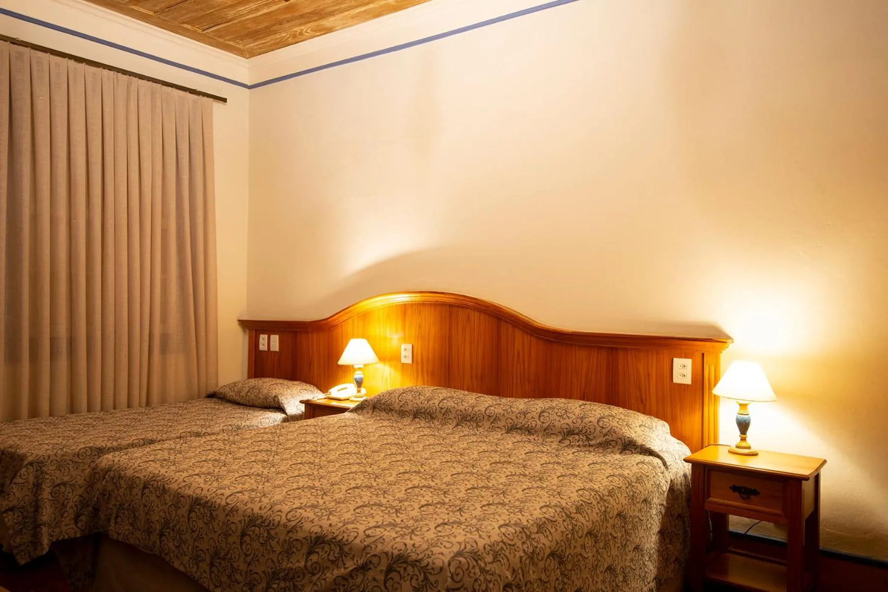 Photo of the whole room, Bed in Pousada Solar da Ópera