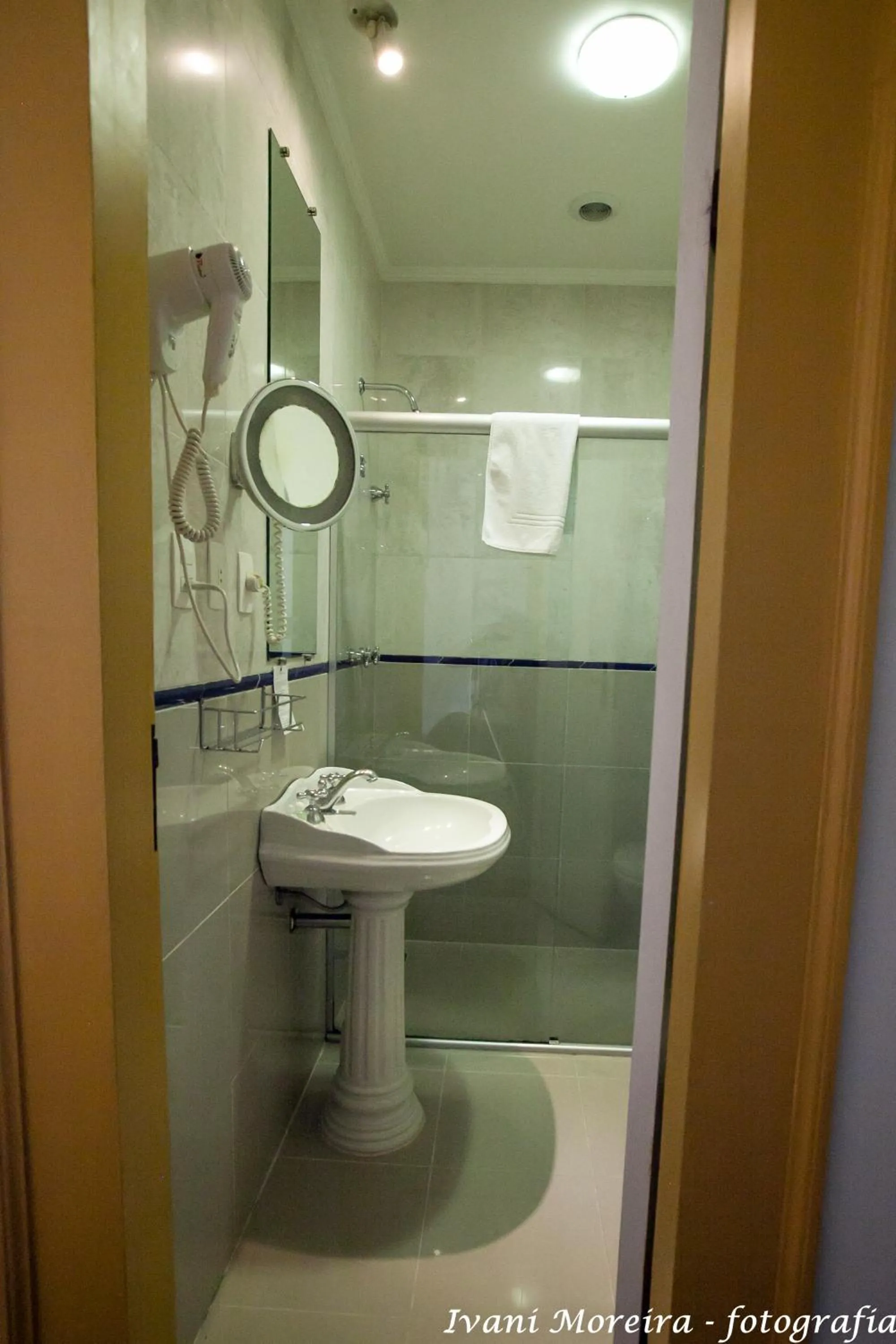 Toilet in Pousada Solar da Ópera