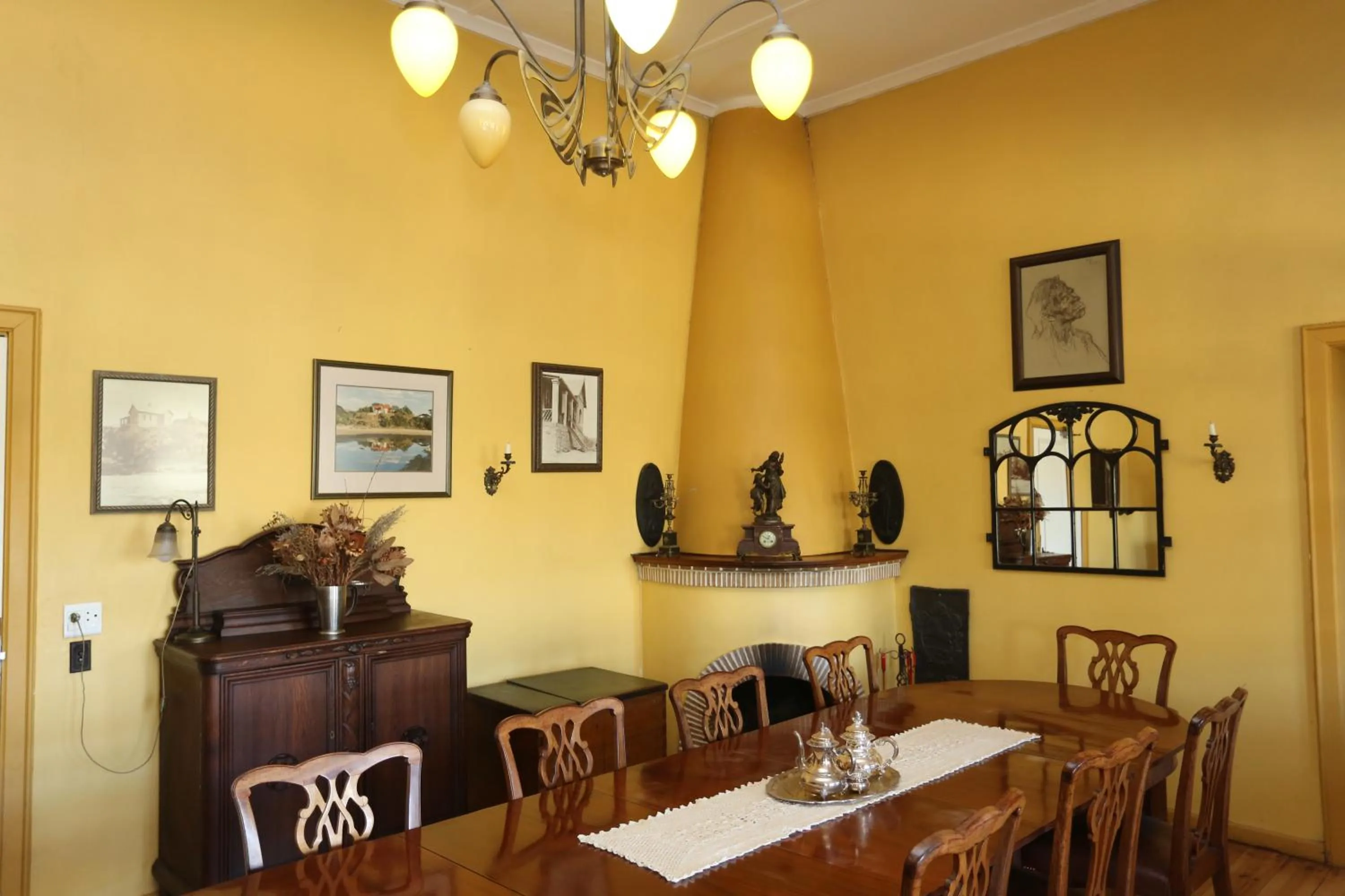 Restaurant/places to eat in Düsternbrook Guest Farm