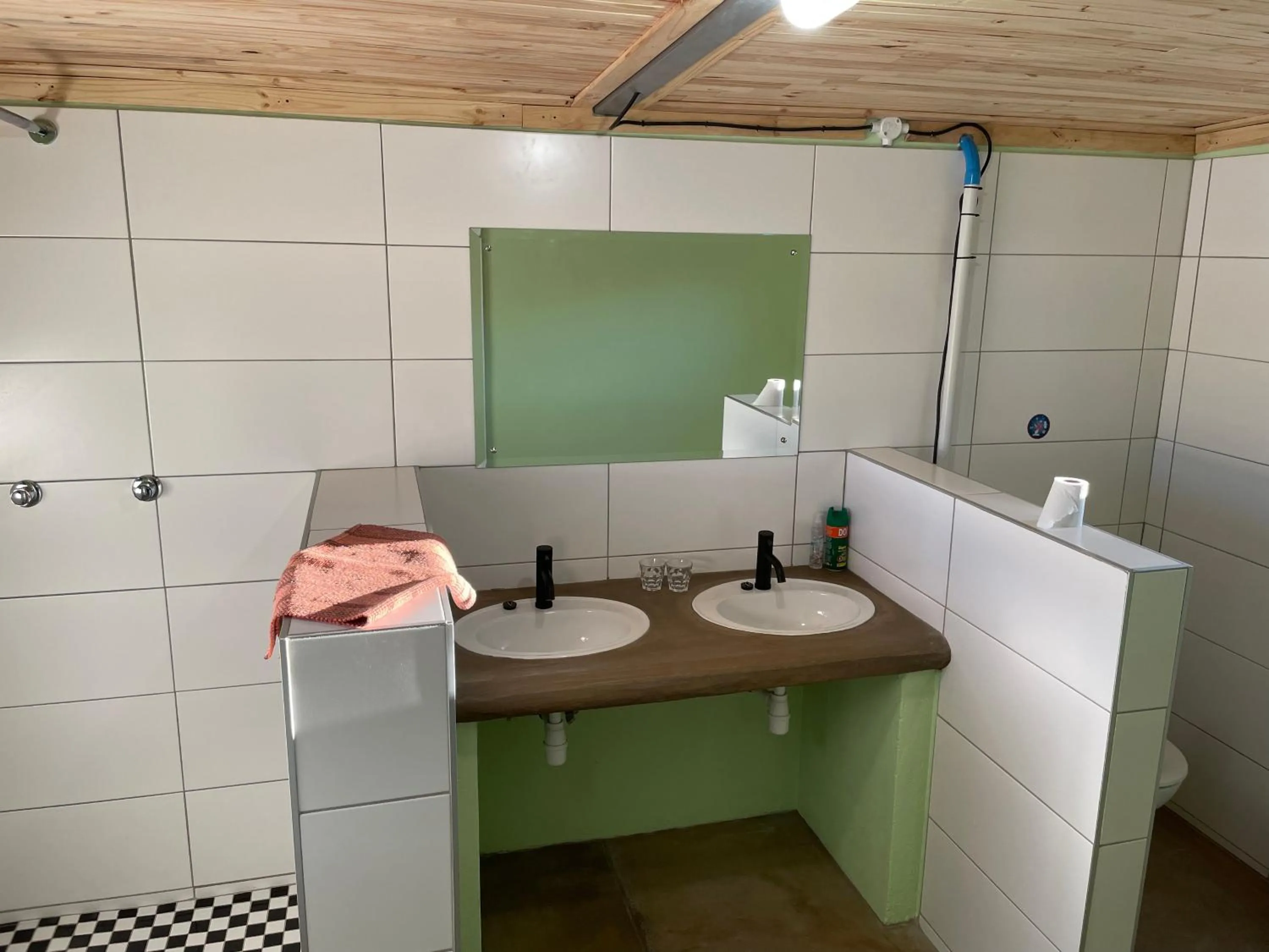 Shower in Düsternbrook Guest Farm