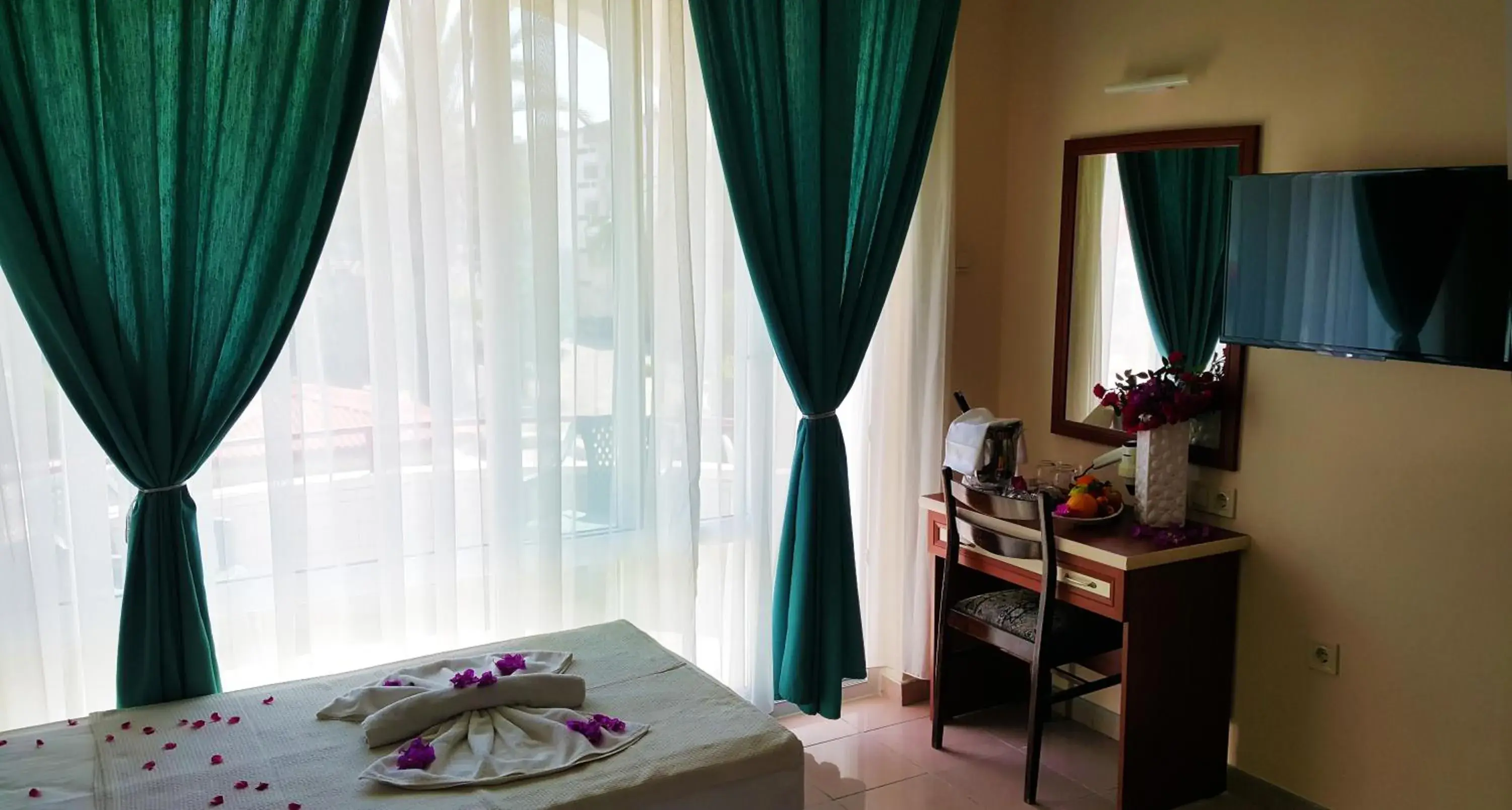 Bedroom, Bed in Kemer Hotel Bedroom, Bed in Kemer Hotel