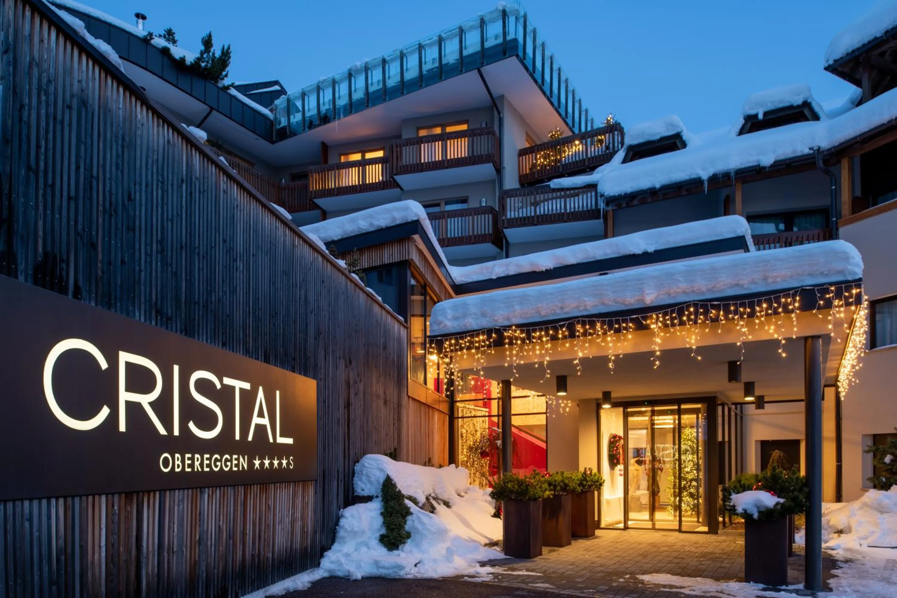 Facade/entrance in Hotel Cristal
