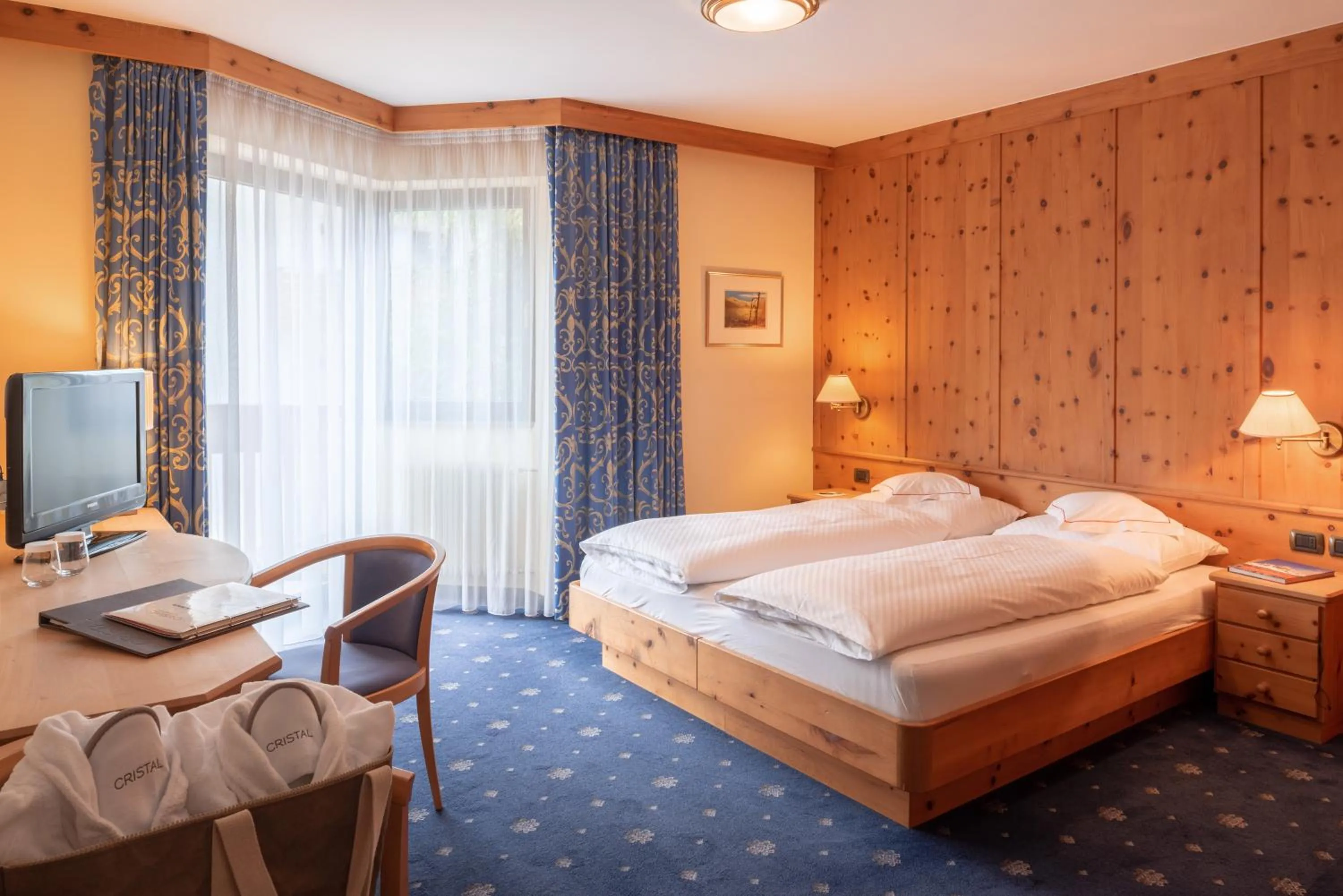 Bed in Hotel Cristal