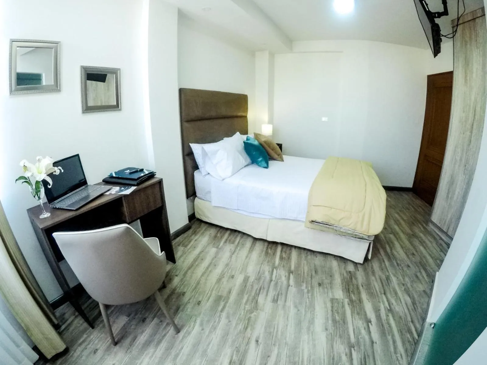 Photo of the whole room, Bed in Hotel Viaggiatore