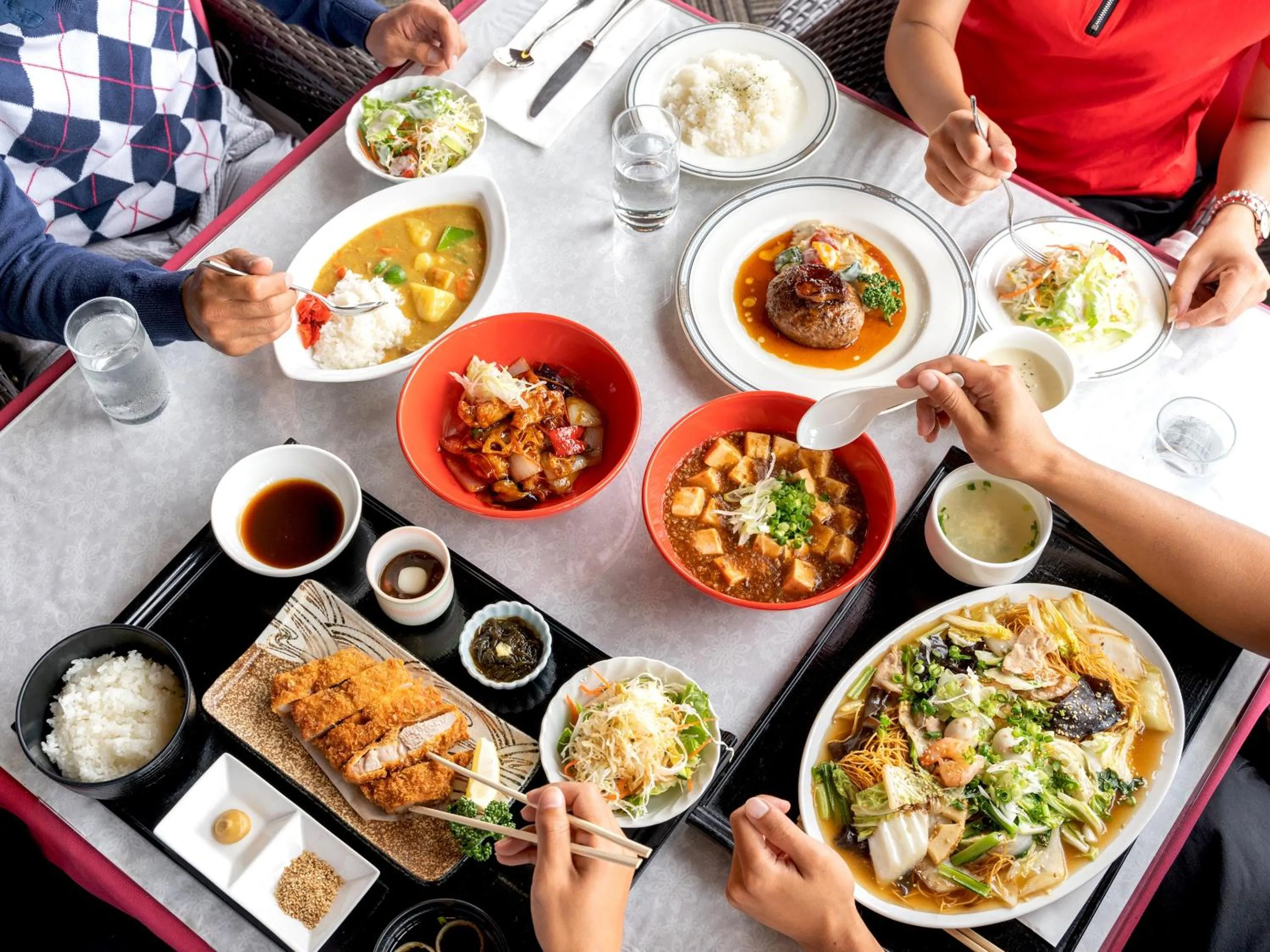Restaurant/places to eat in Villa Vorla