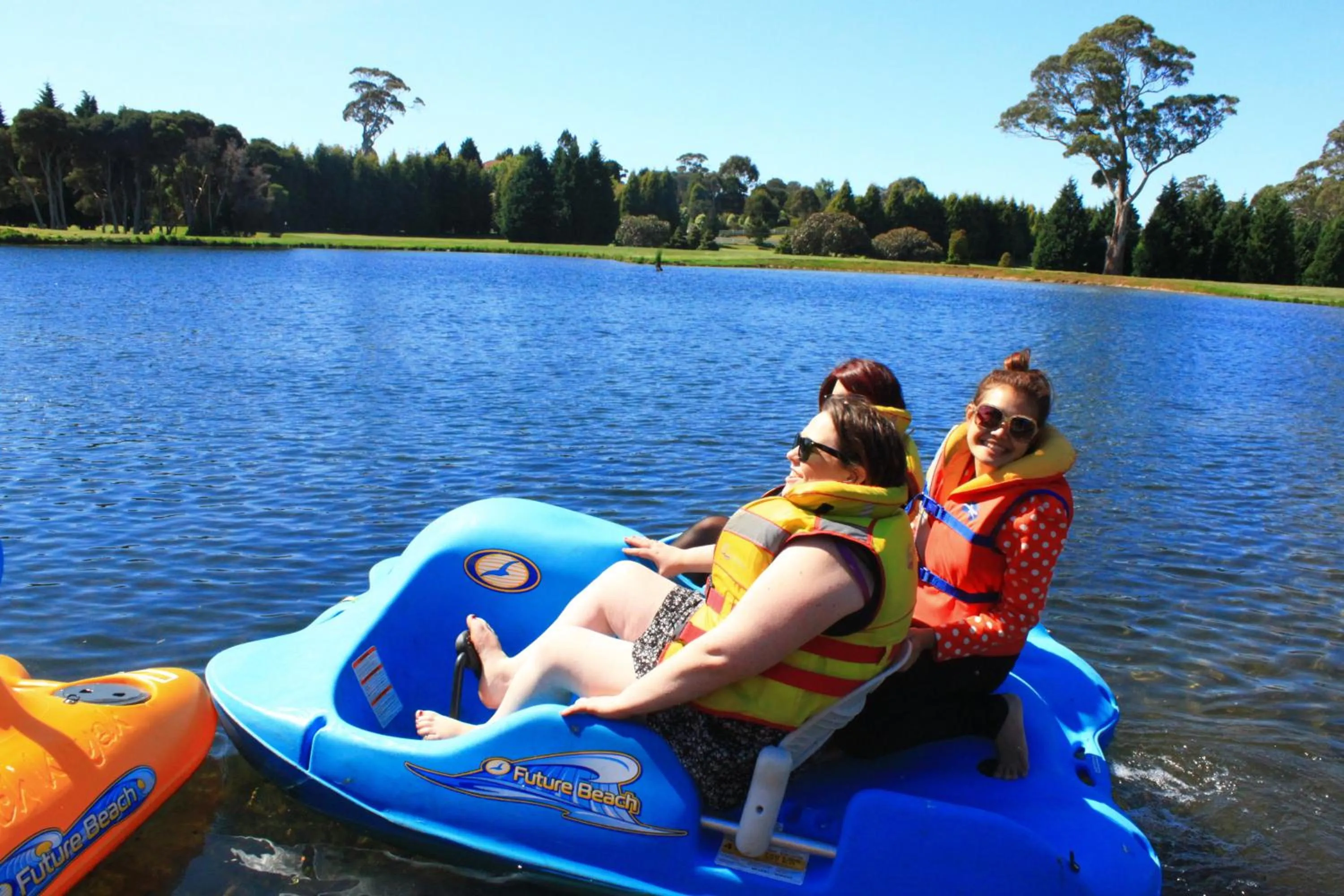 Canoeing in Tamar Valley Resort Grindelwald