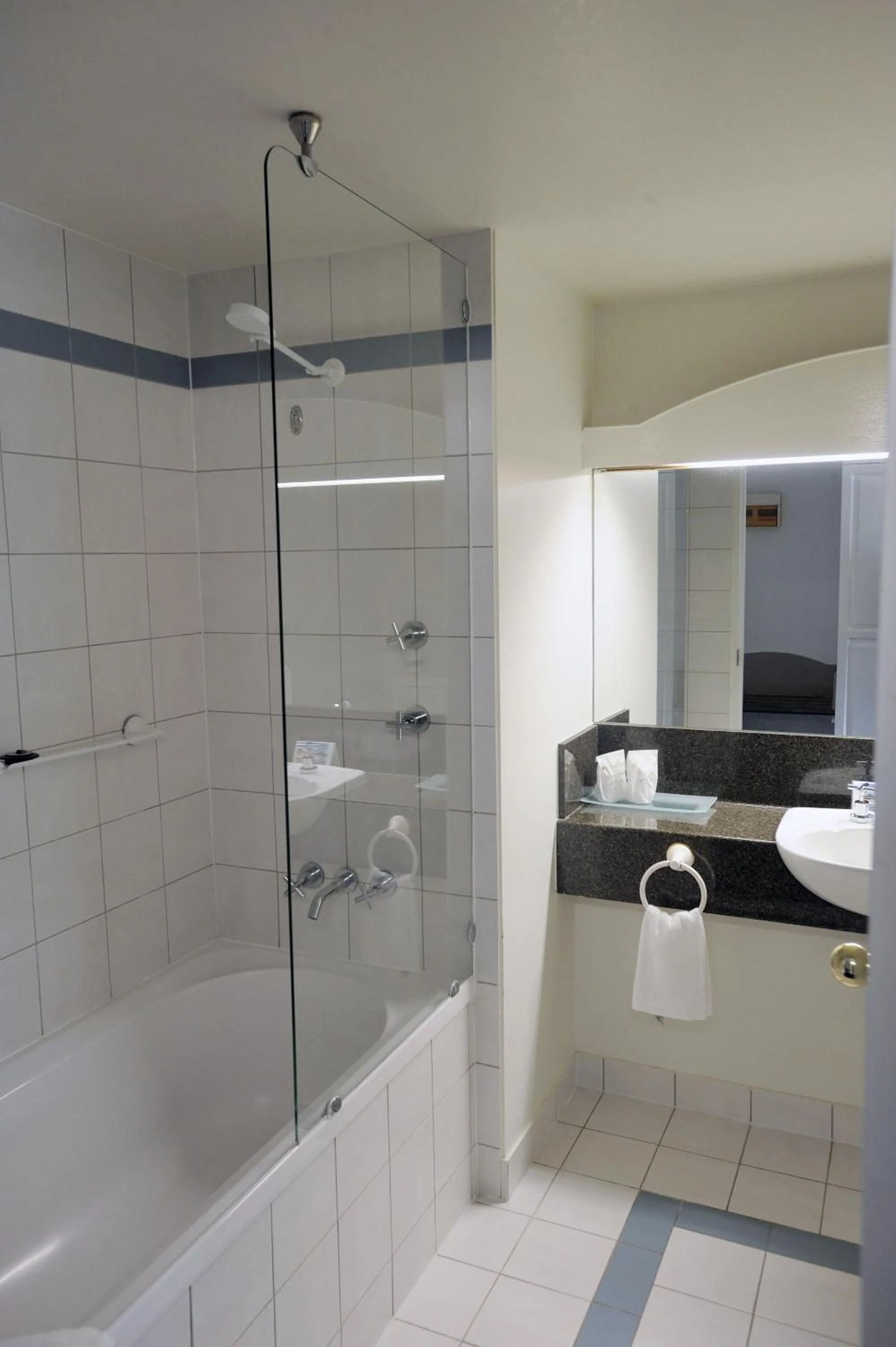 Bathroom in Tamar Valley Resort Grindelwald