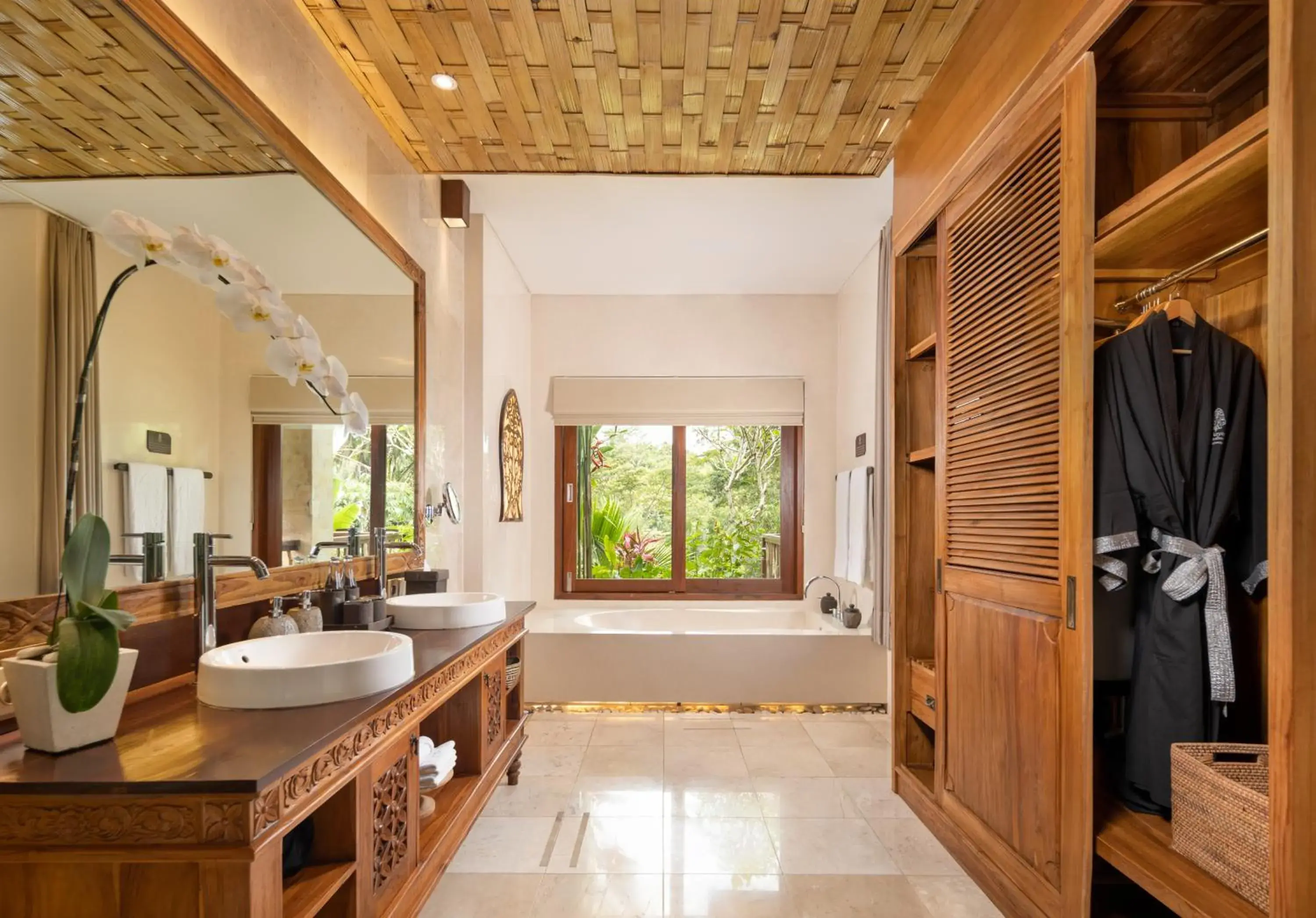 Bathroom in The Kayon Jungle Resort Bathroom in The Kayon Jungle Resort