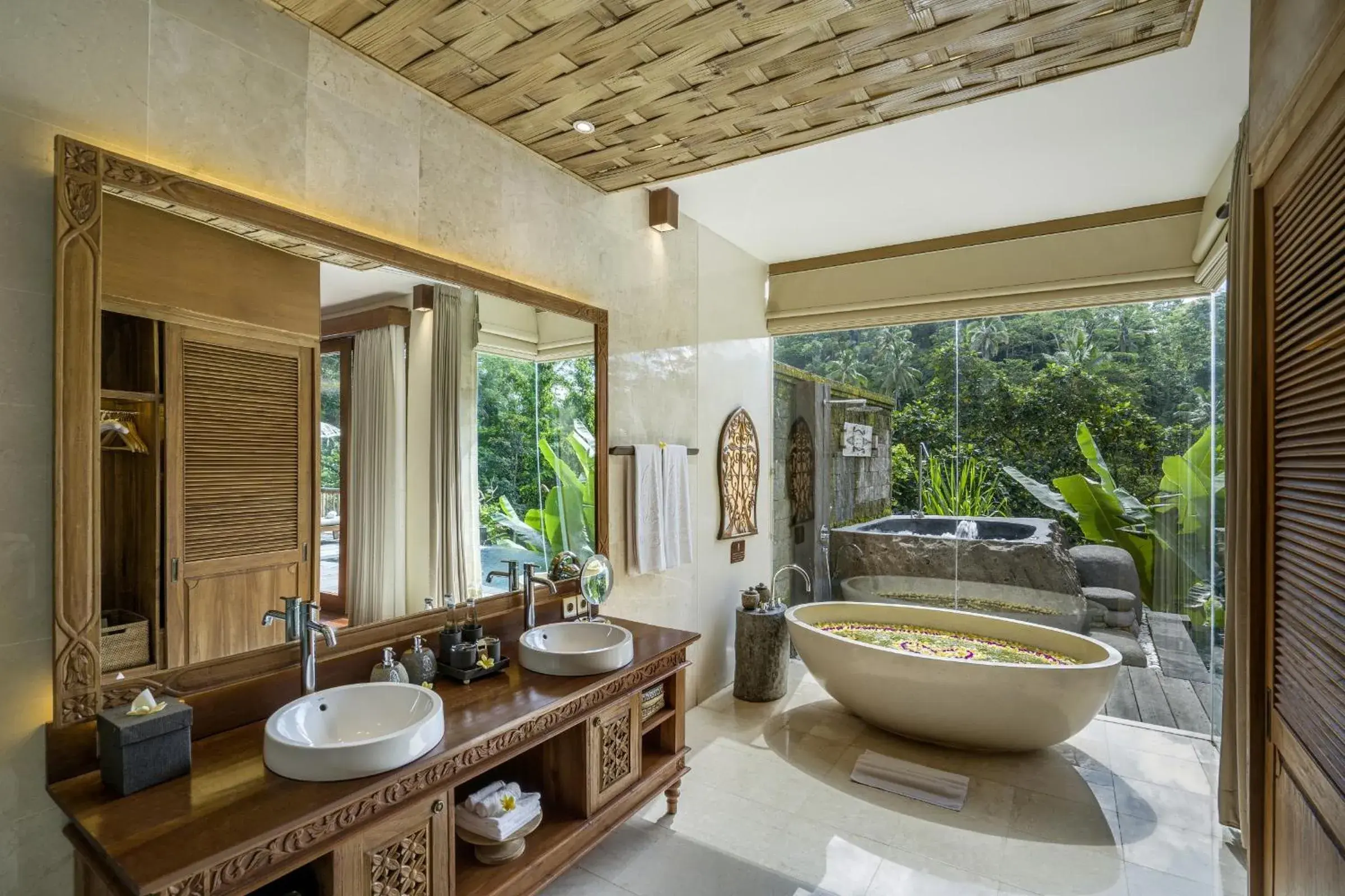 Shower, Bathroom in The Kayon Jungle Resort