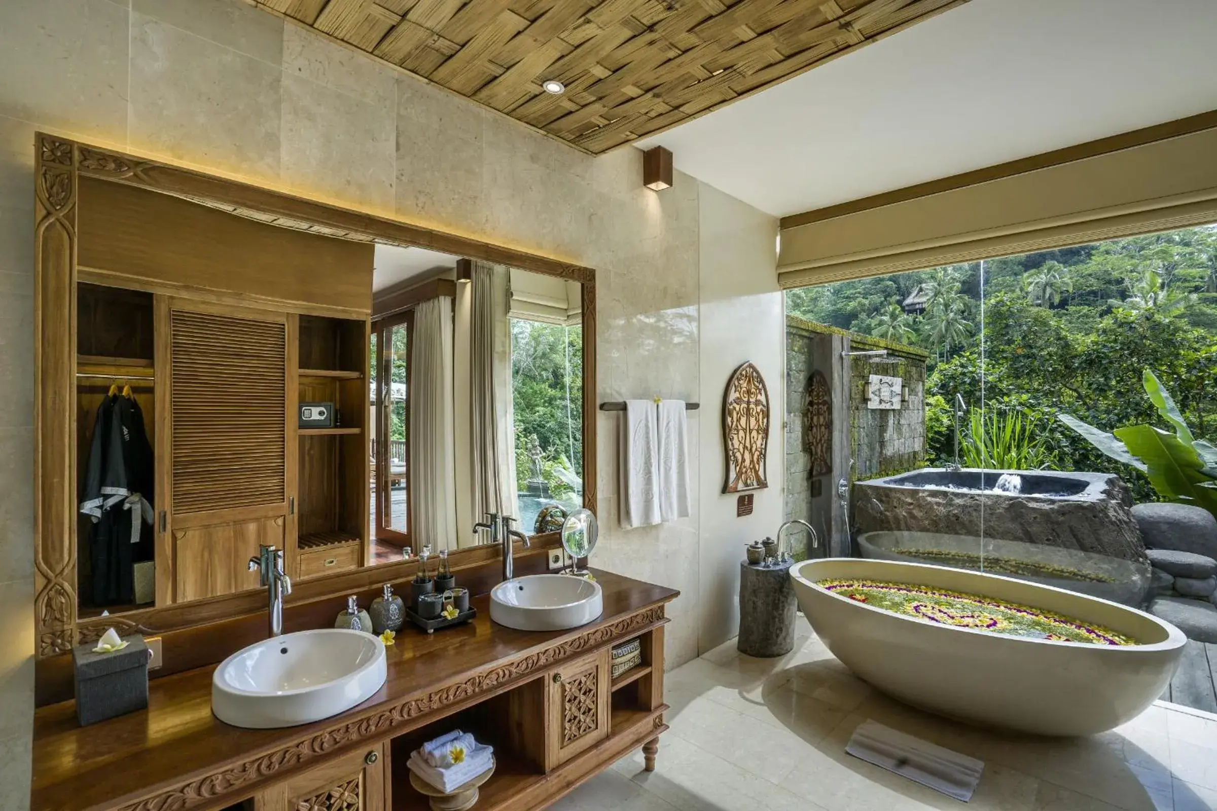 Shower, Bathroom in The Kayon Jungle Resort