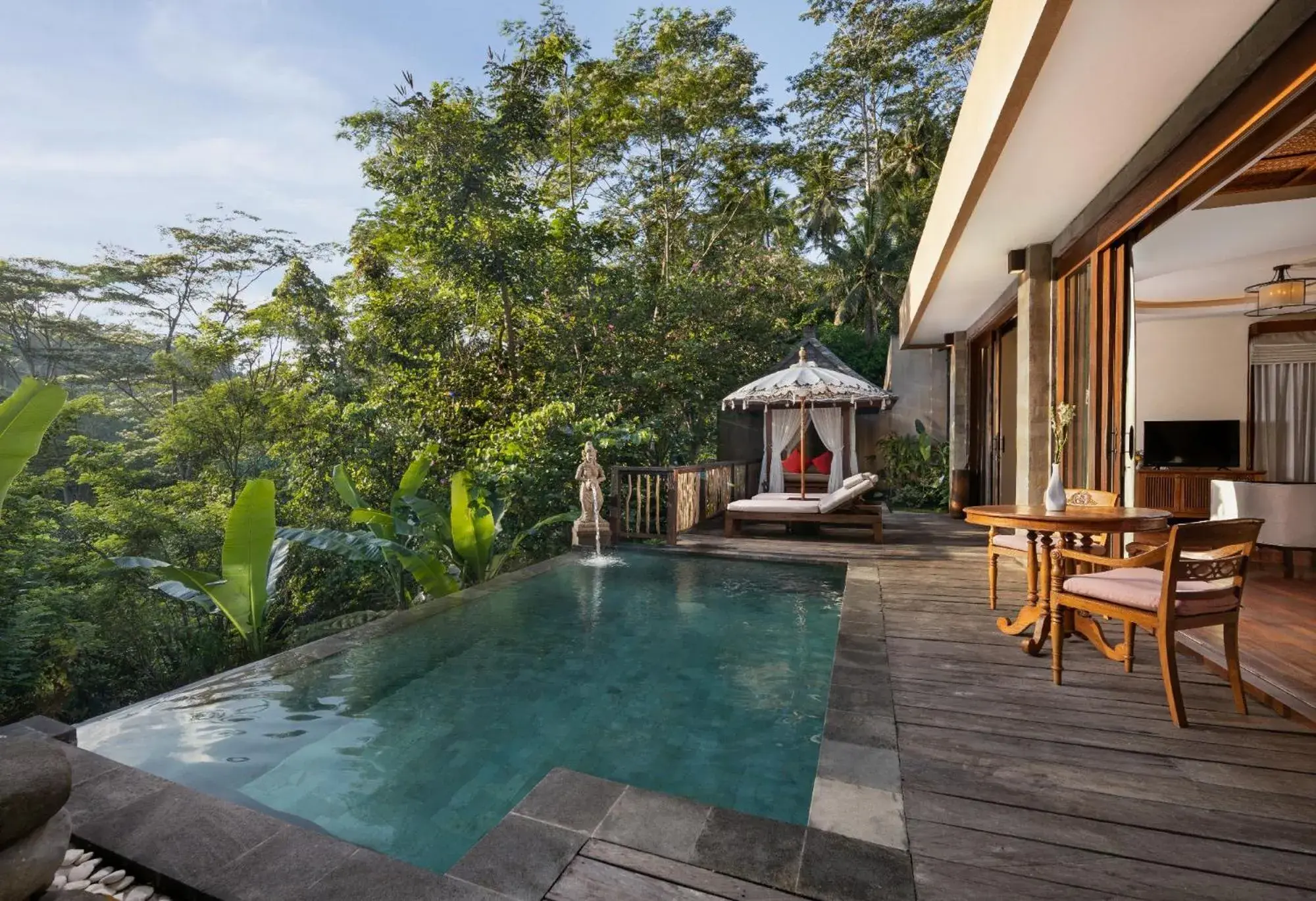 Swimming Pool in The Kayon Jungle Resort