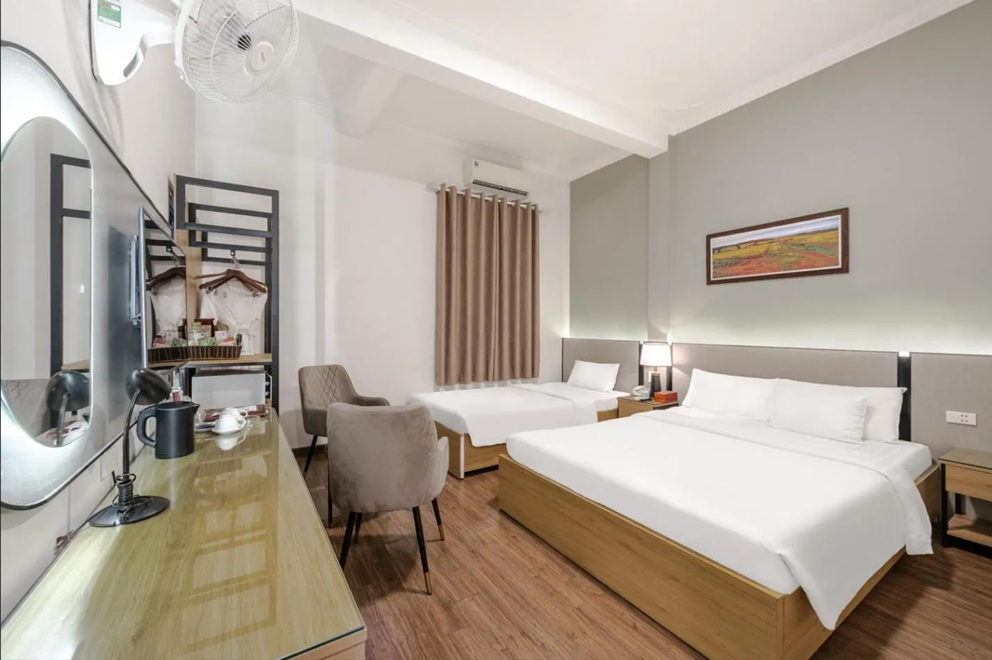 Bed in A25 Hotel - 185-187 Lò Đúc