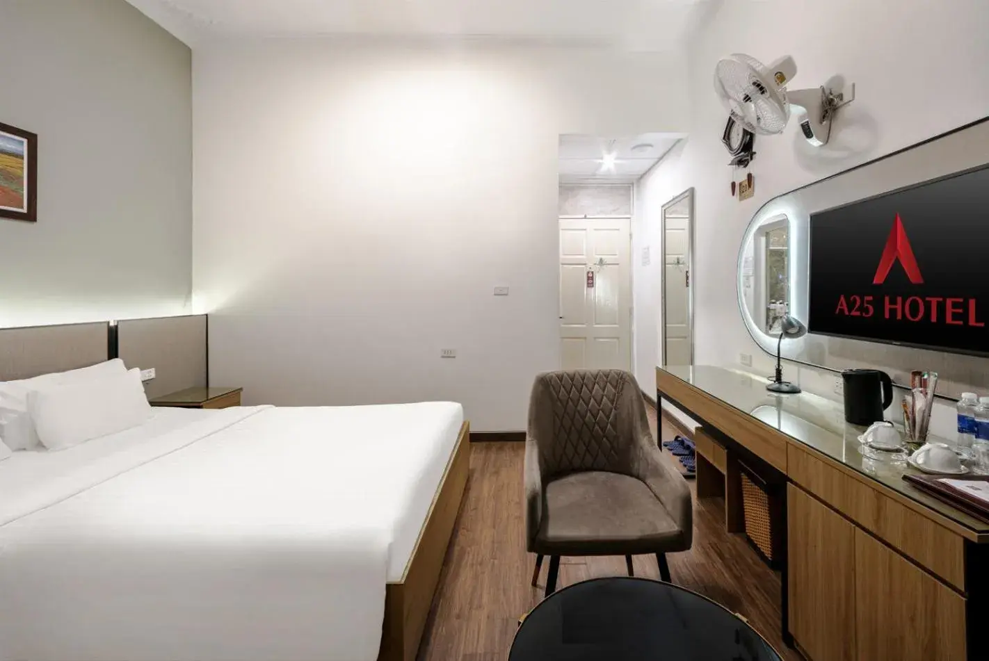 Bed in A25 Hotel - 185-187 Lò Đúc Bed in A25 Hotel - 185-187 Lò Đúc